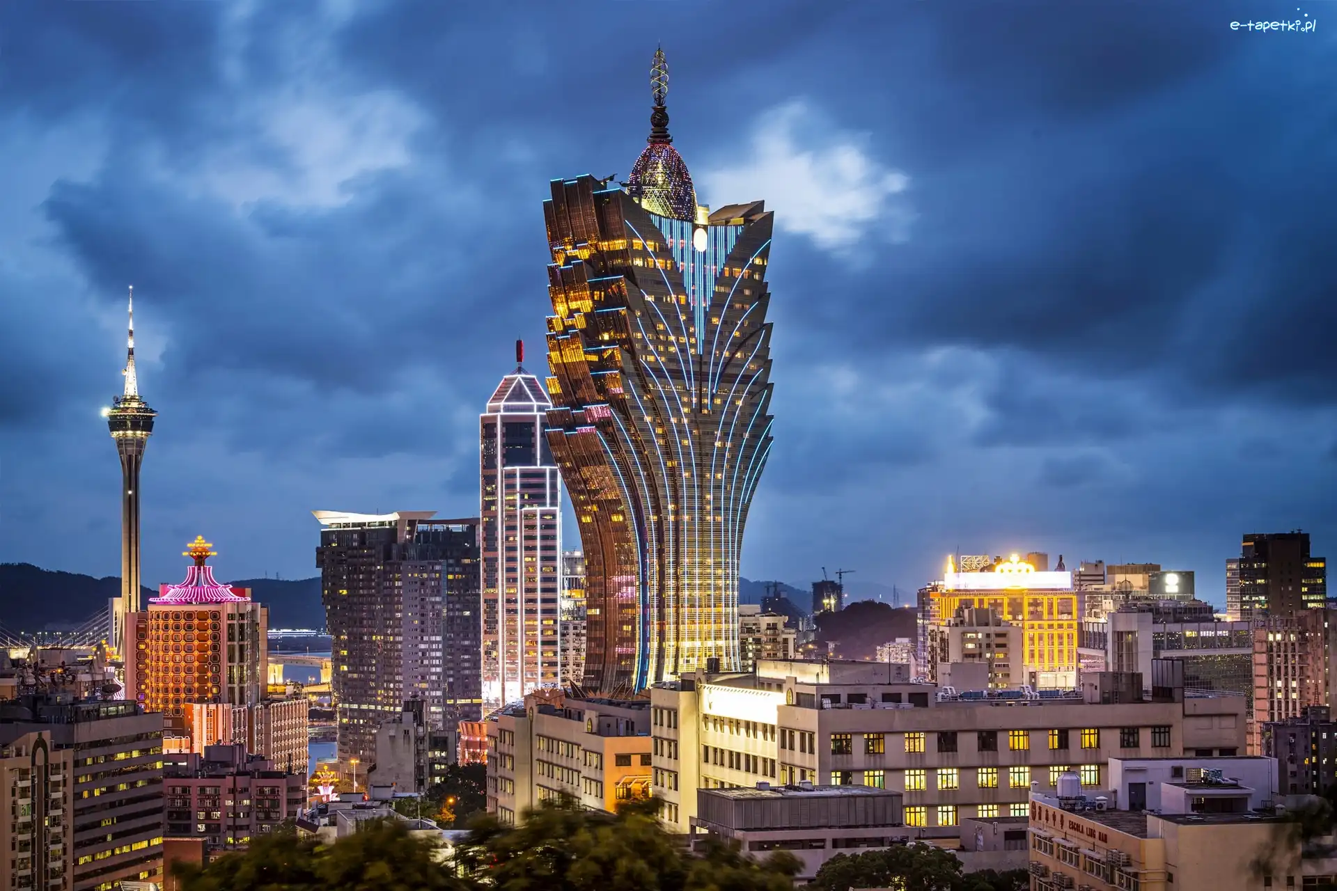 Chiny, Miasto, Drapacze Chmur