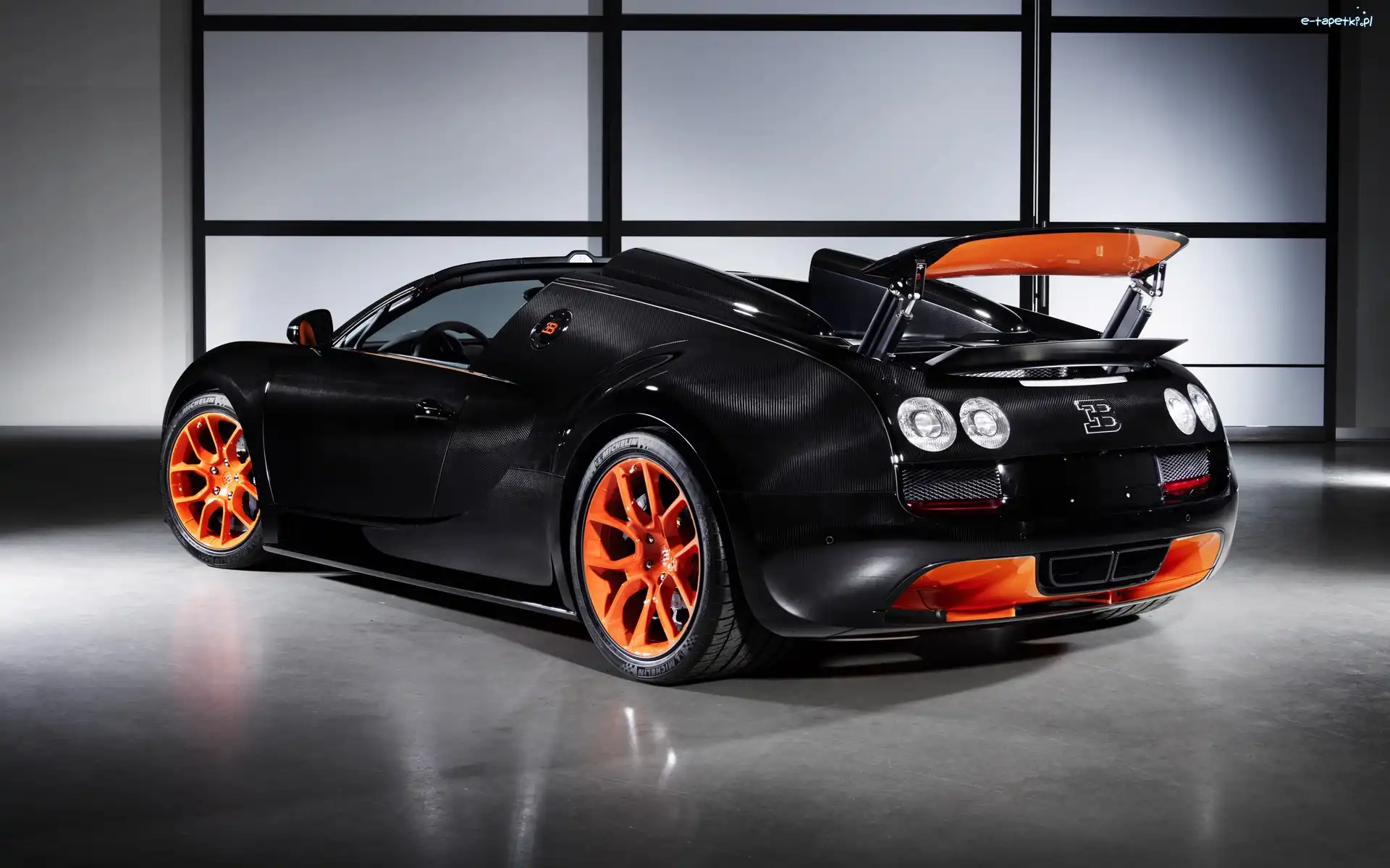 Bugatti Veyron, Samochód