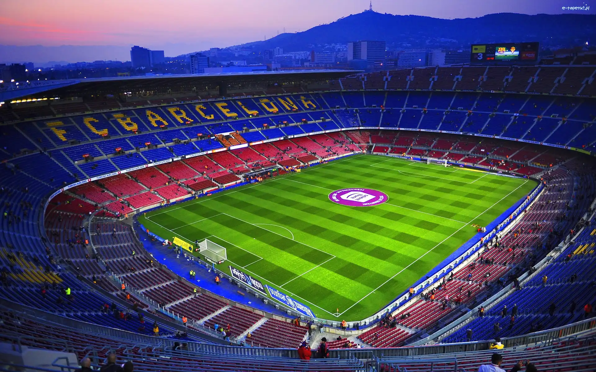 FC Barcelona, Stadion