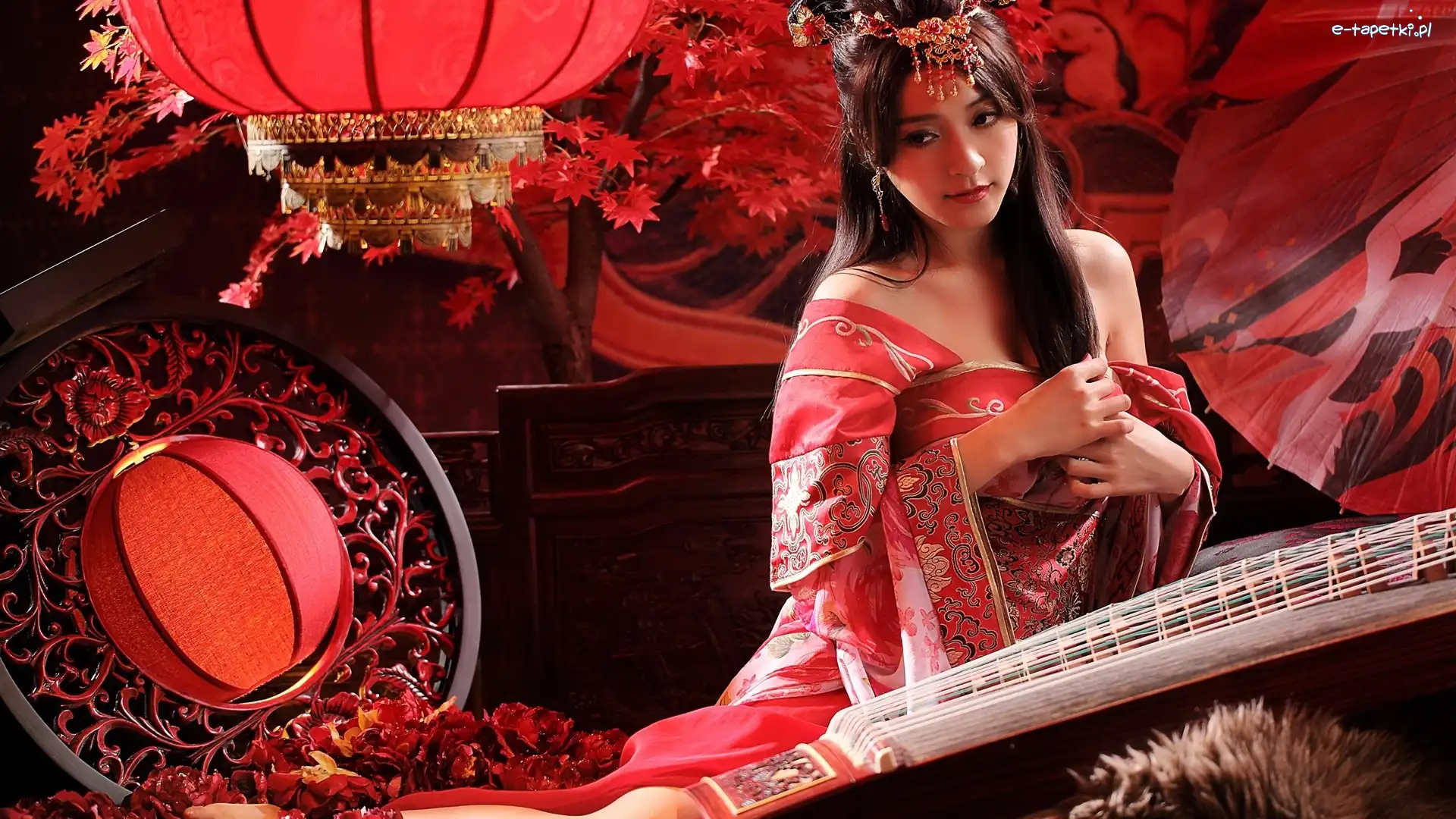 Instrument, Orientalnie, Brunetka