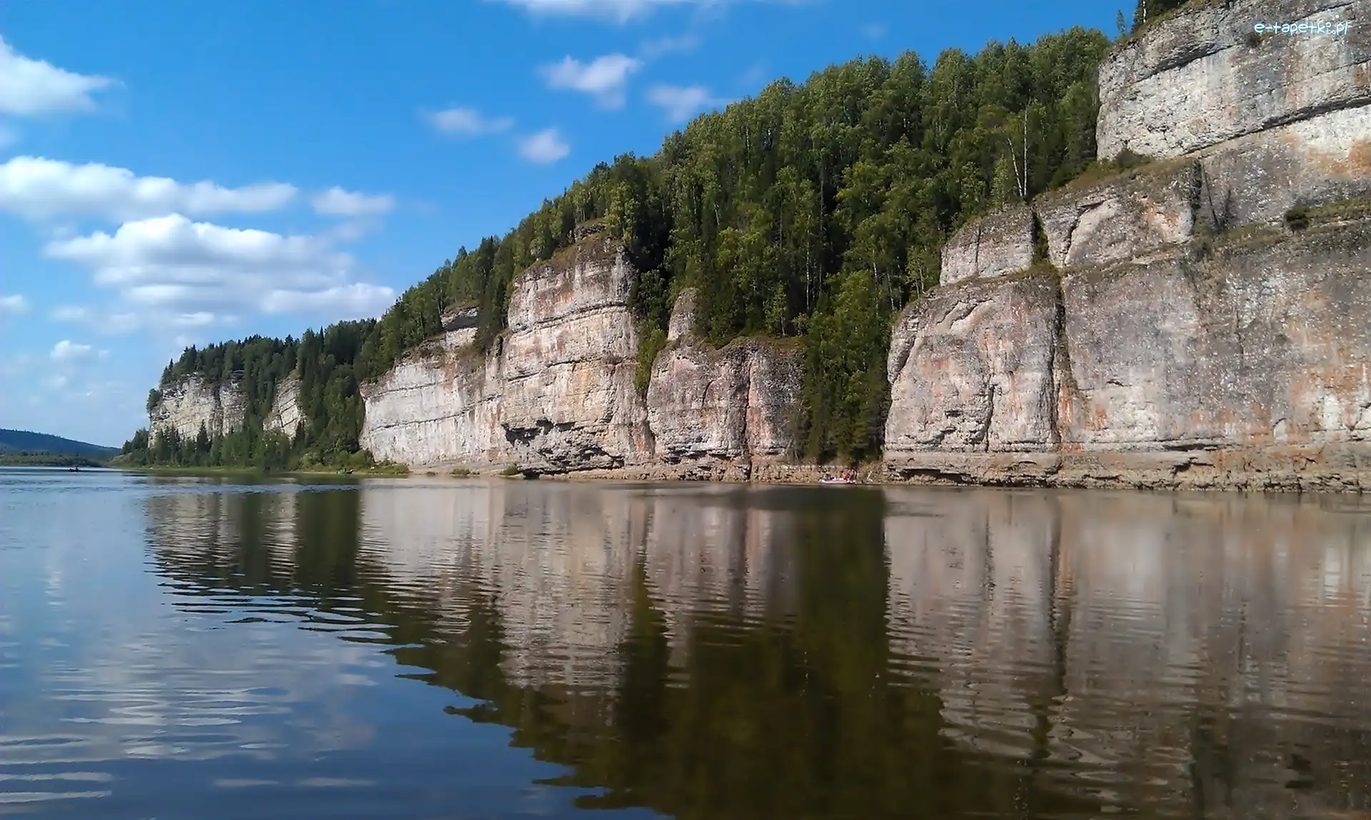 Drzewa, Skały, Jezioro