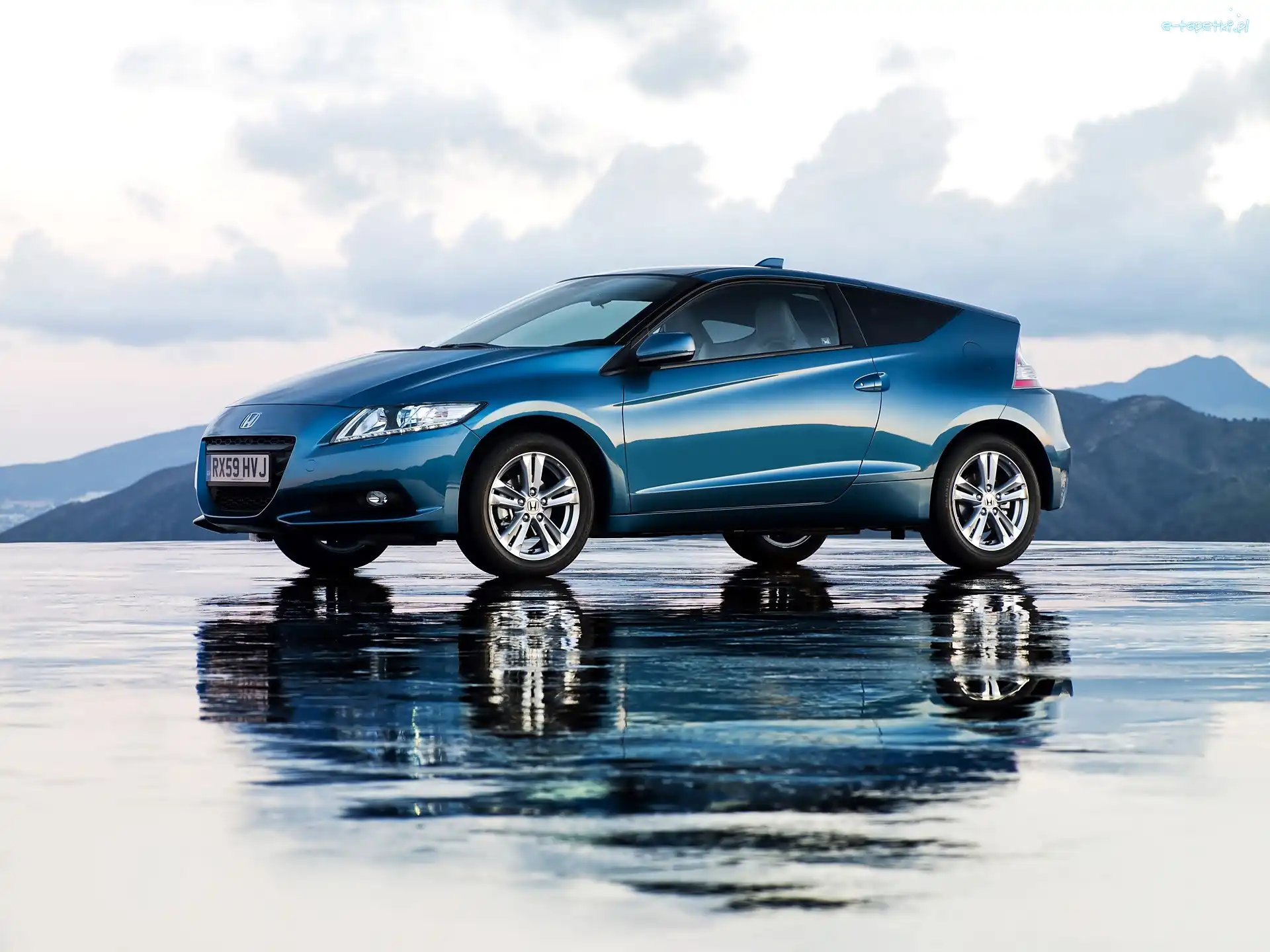 V4, CR-Z, Honda
