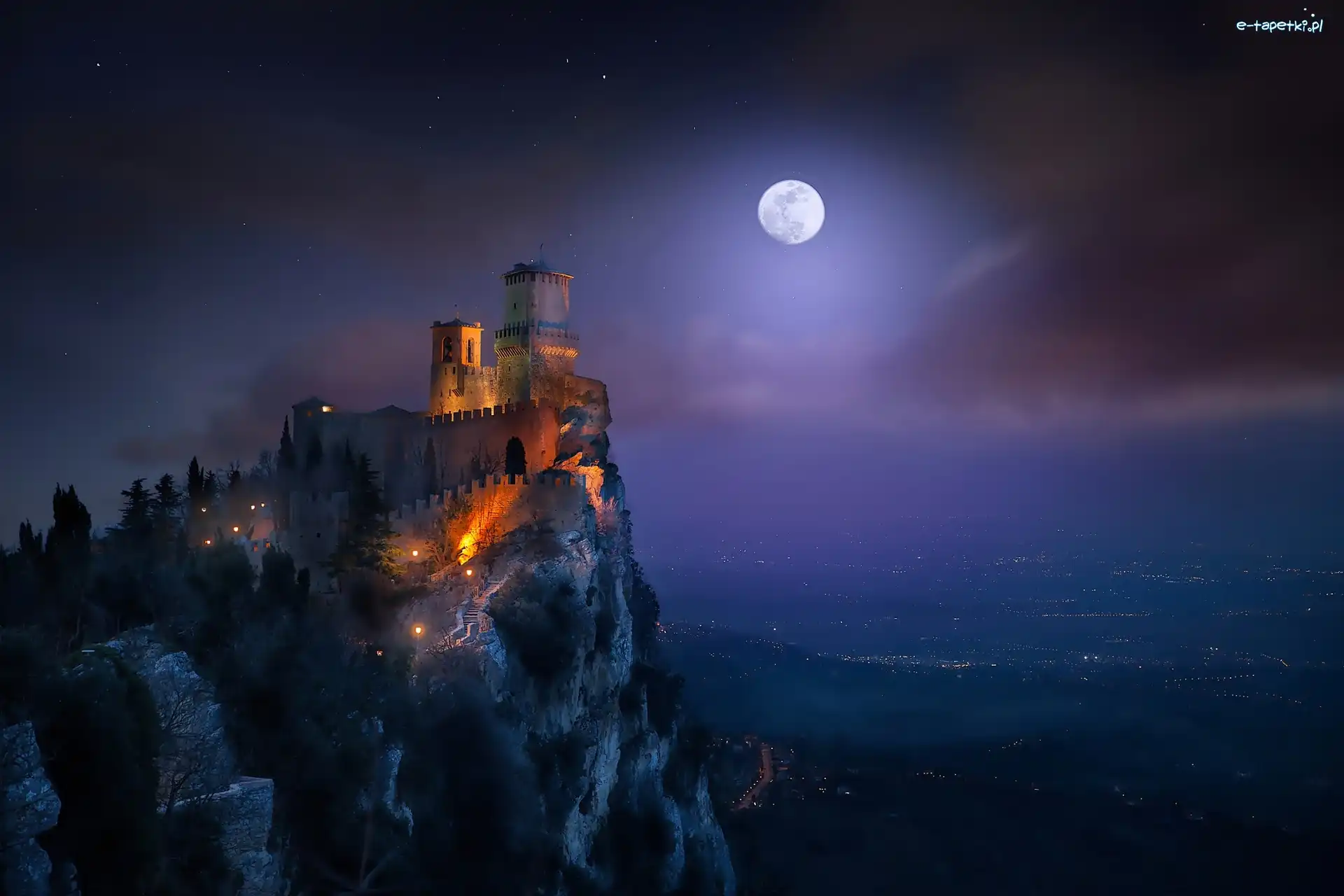 San Marino, Noc, Księżyc, Zamek
