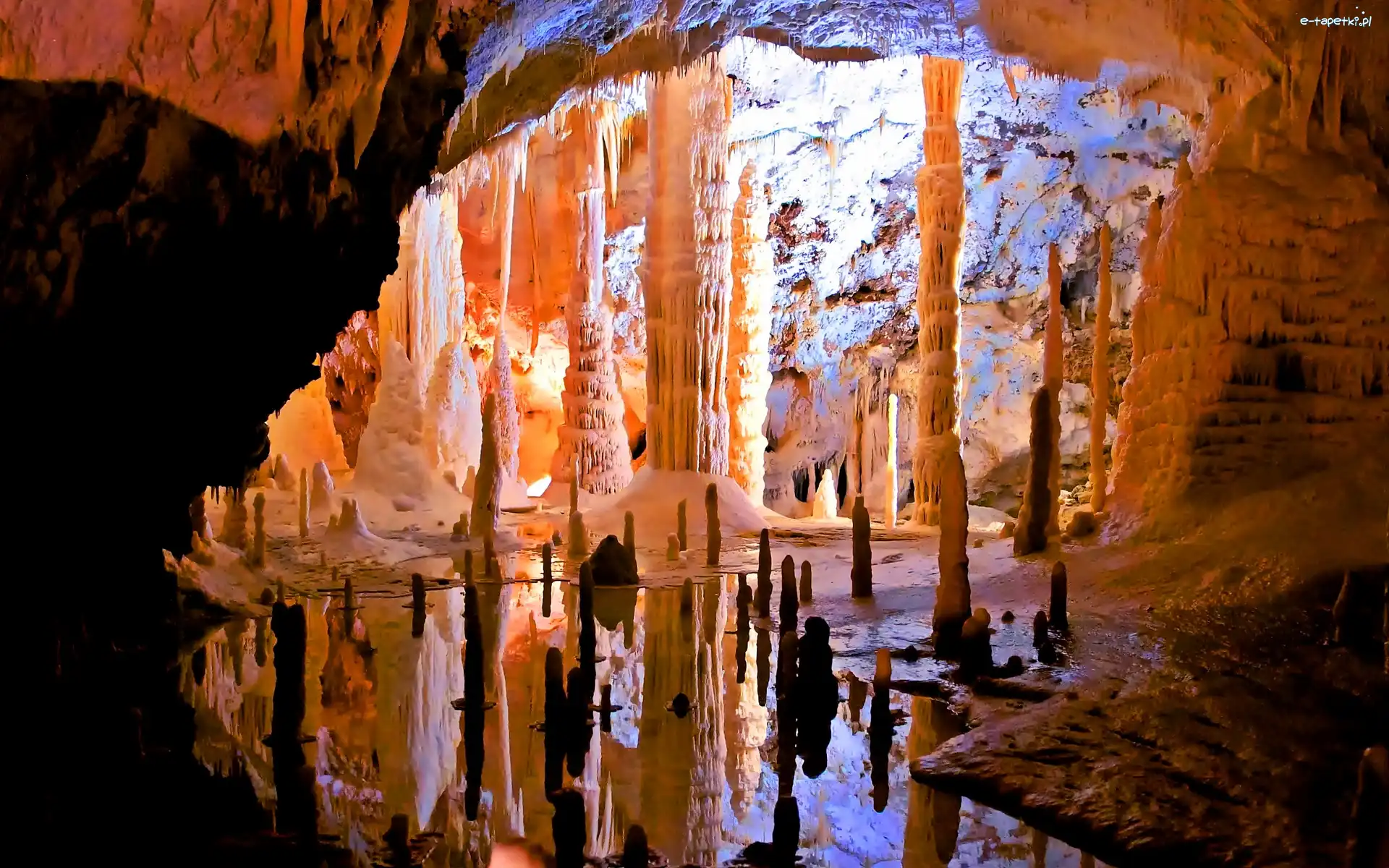 Stalagnaty, Cień, Światło, Jaskinia