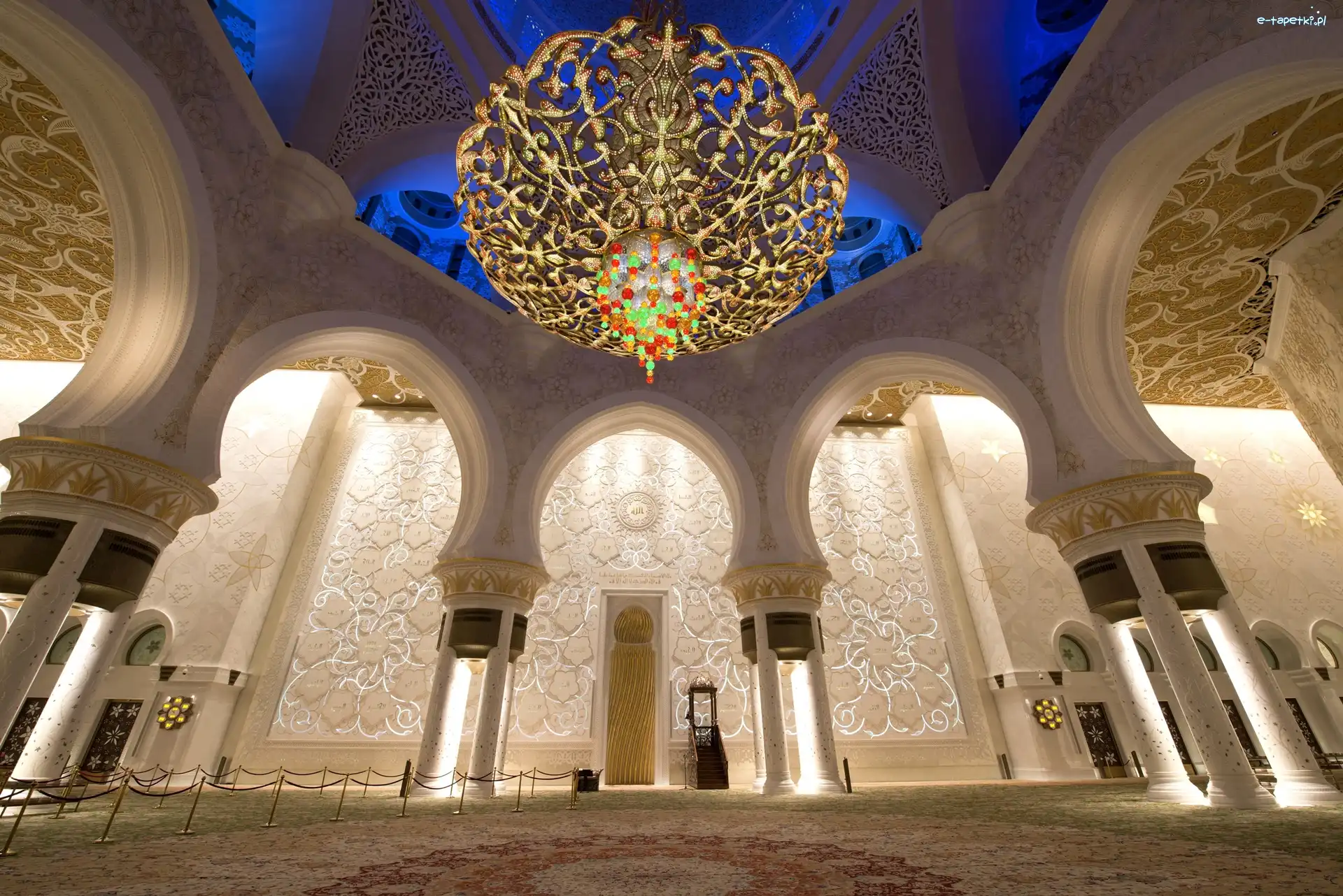 Abu Dhabi, Wnętrze, Meczet