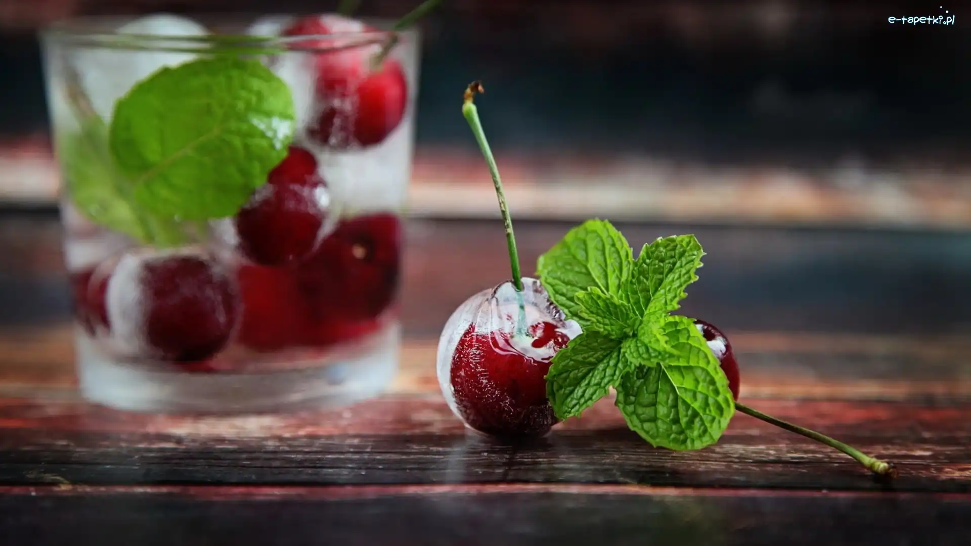 Drink, Listki Mięty, Wiśnie, Szklanka, Lód
