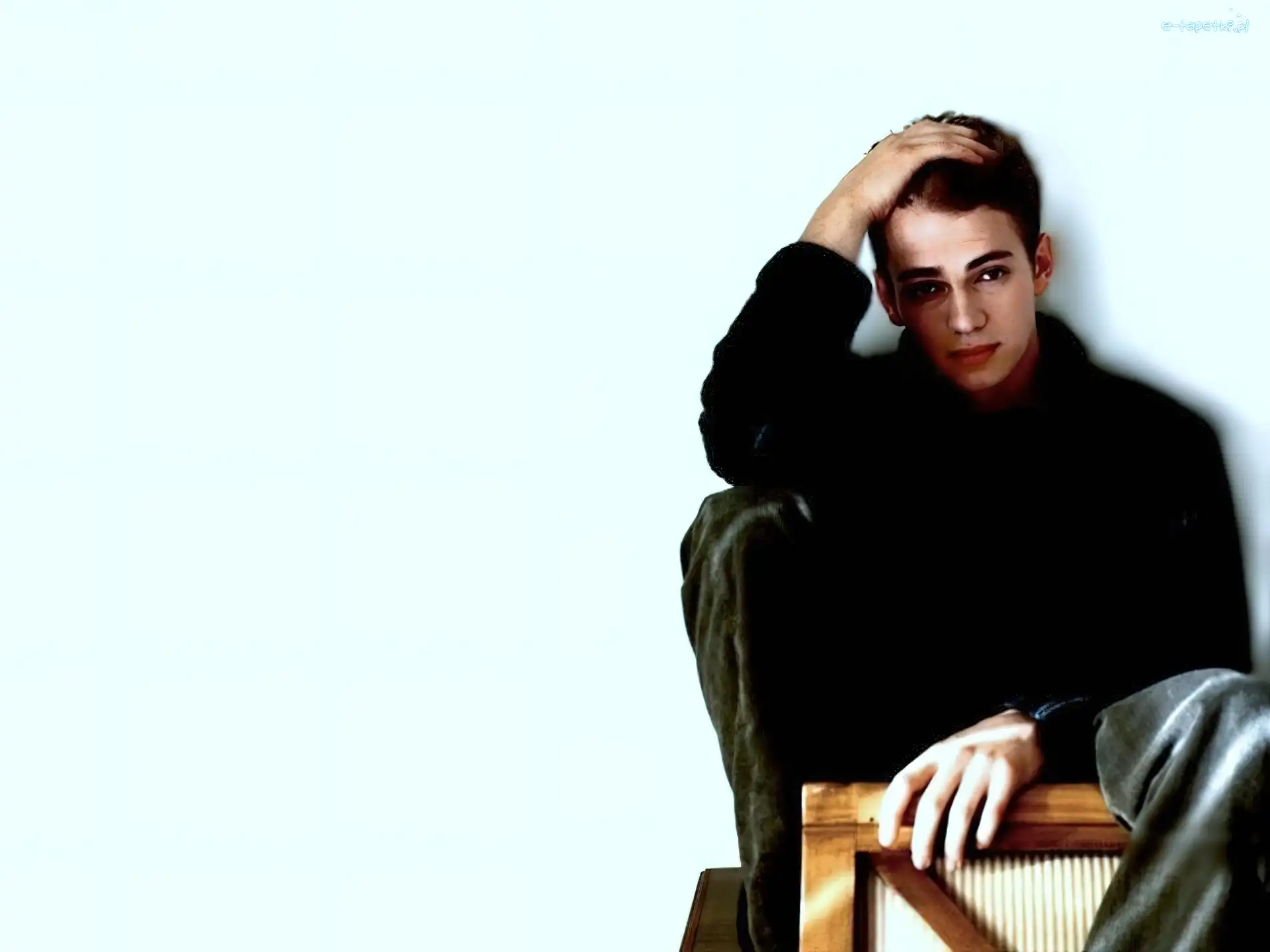 spodnie, czarny golf, Hayden Christensen