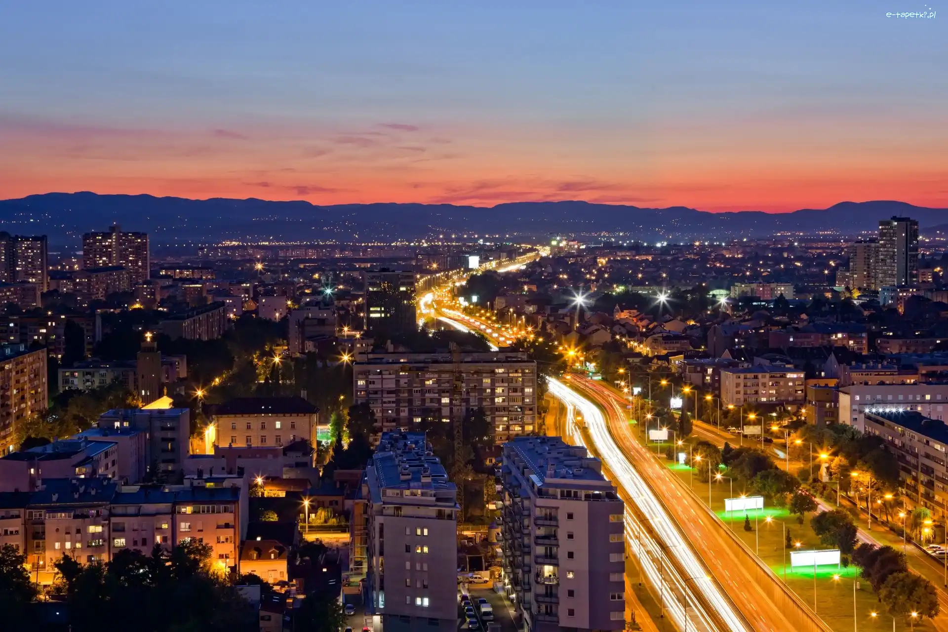 Miasto nocą, Chorwacja, Zagrzeb
