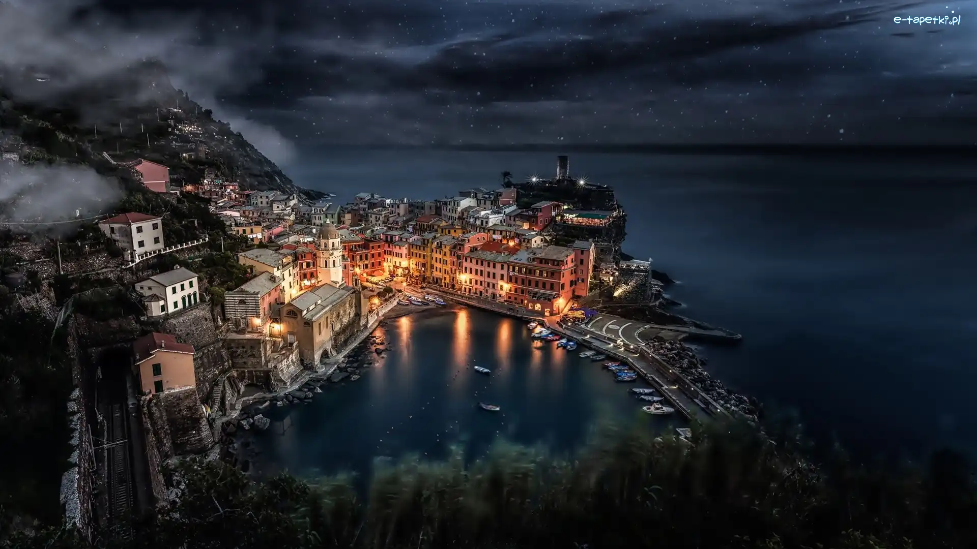 Liguria, Morze, Włochy, Miasto nocą, Łódki