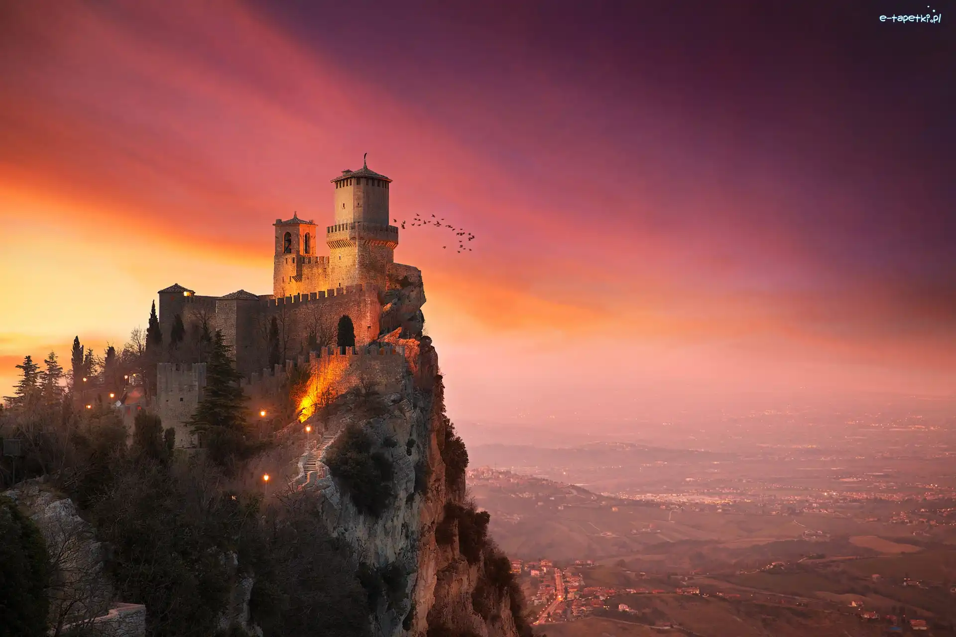 Zamek La Rocca o Guaita, San Marino, Zamek Prima Torre, Zachód słońca, Góra Monte Titano