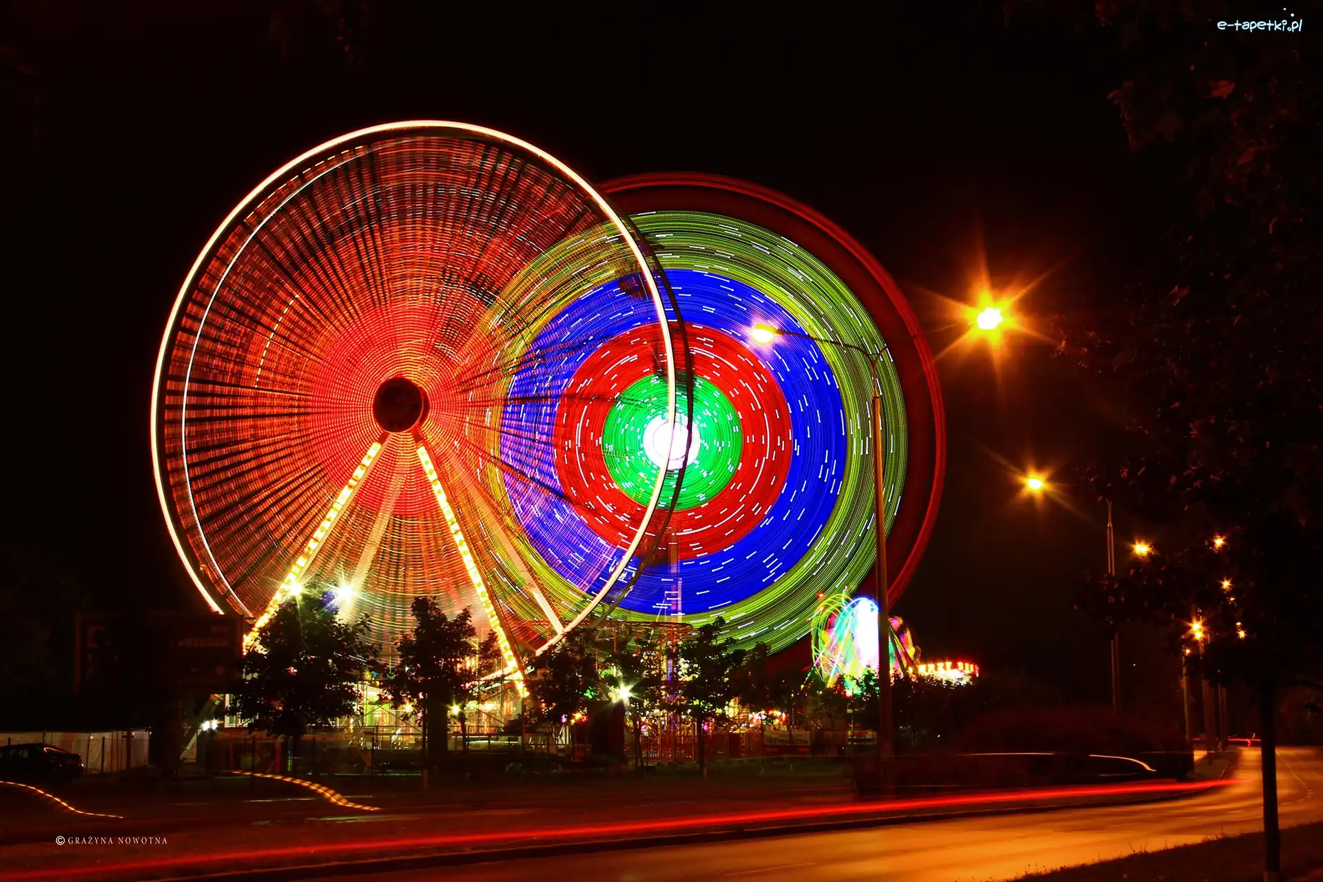 Wesołe Miasteczko, Poznań, Lunapark, Ulica, Noc