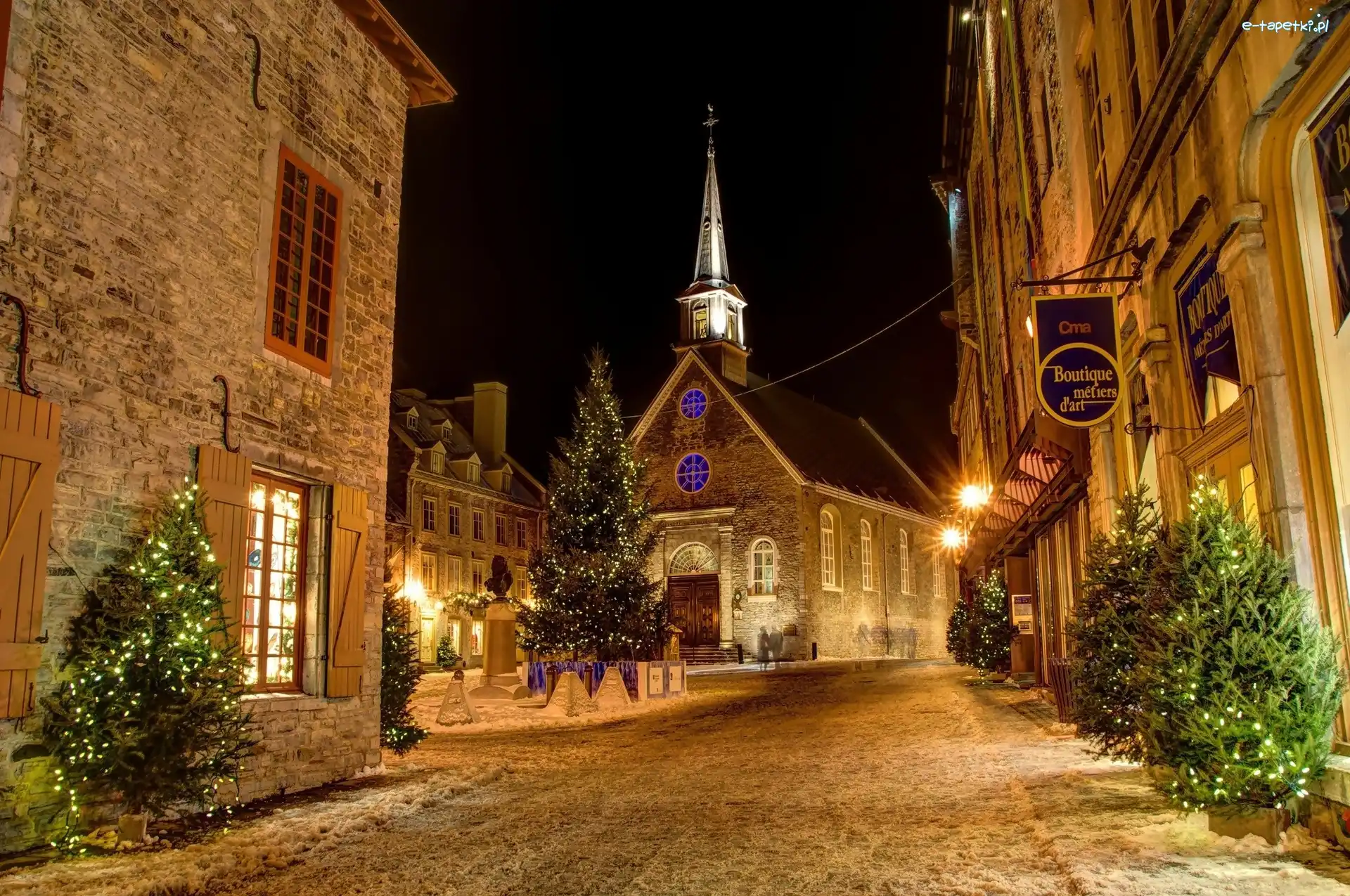 Choinki, Kanada, Quebec, Kościół
