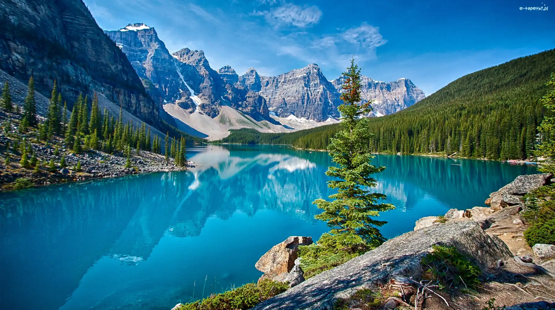 Jezioro Moraine, Park Narodowy Banff, Góry, Świerki, Prowincja Alberta, Kanada
