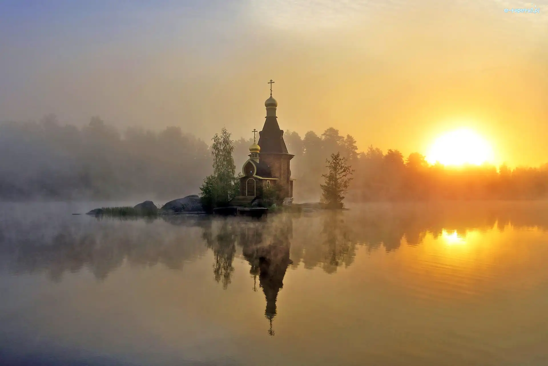 Cerkiew, Mgła, Wschód Słońca