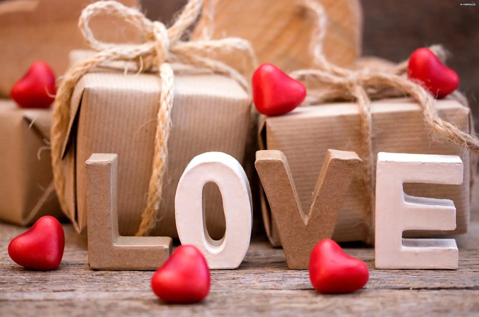 Serduszka, Love, Litery, Prezenty