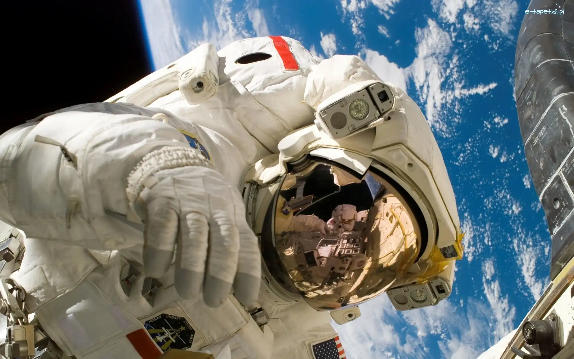 Planeta, Kosmonauta