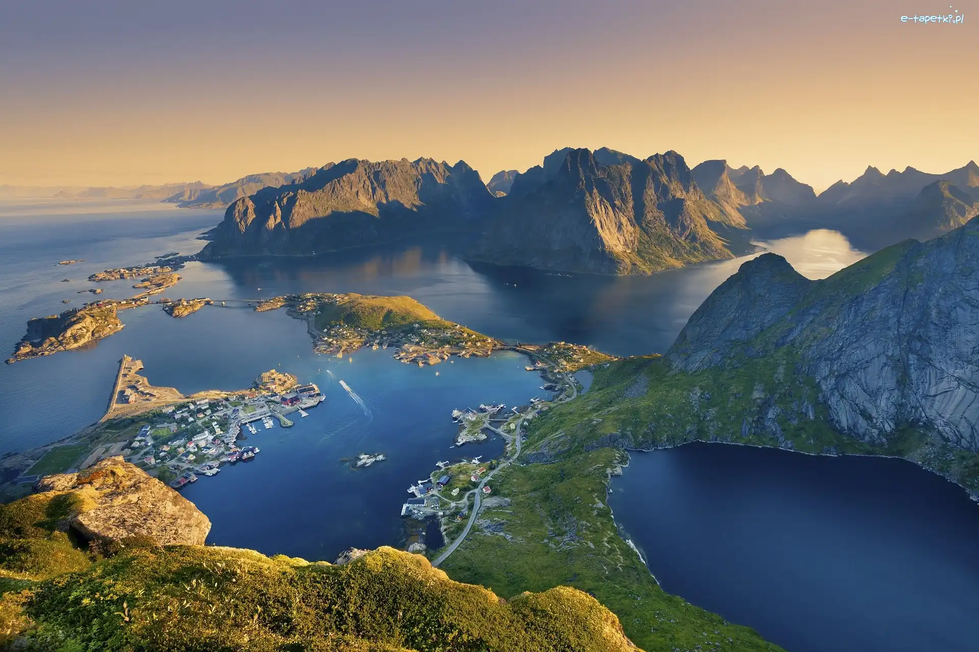 Norwegia, Z lotu ptaka, Lofoty, Góry, Morze