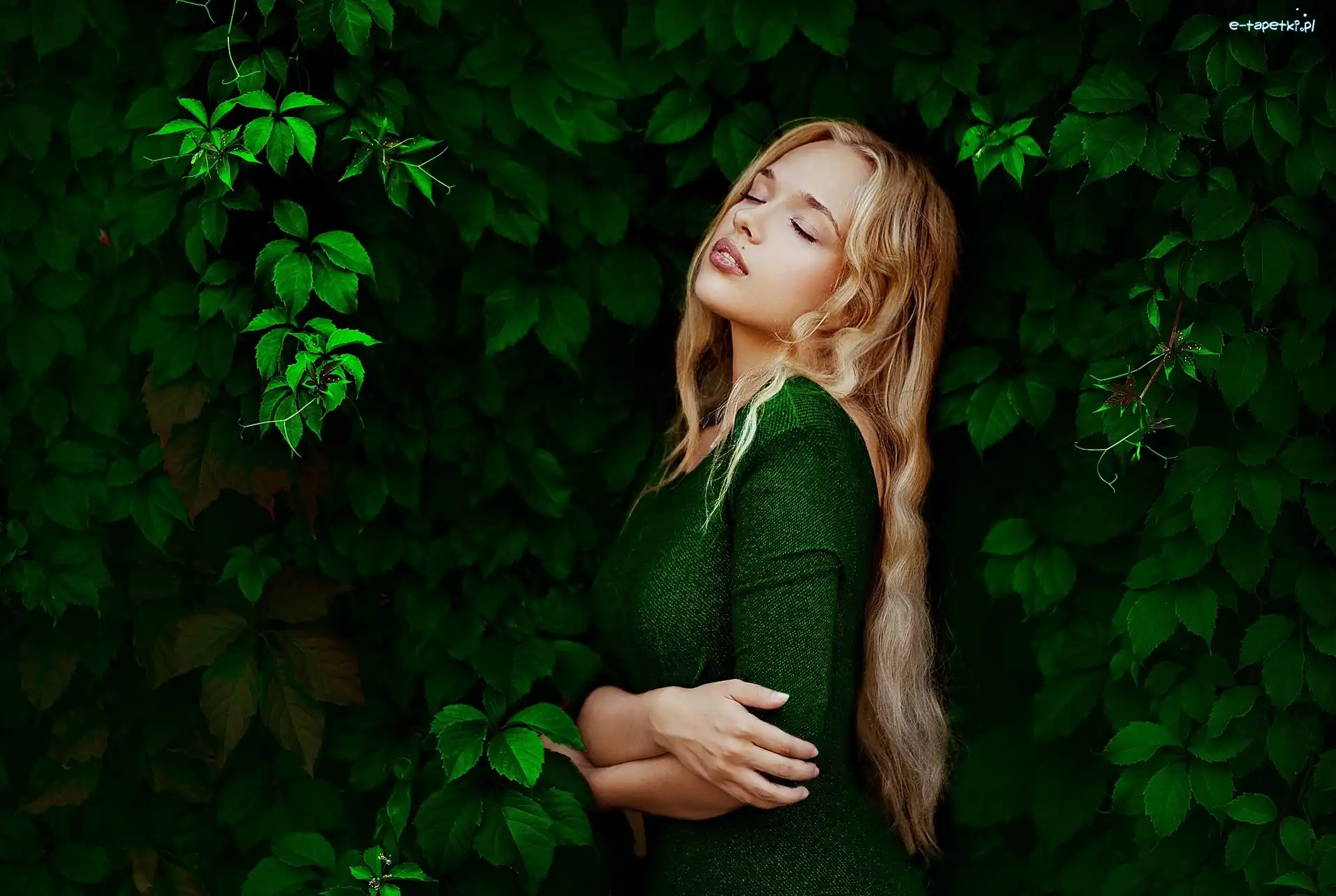 Blondynka, Liście, Zielone, Kobieta