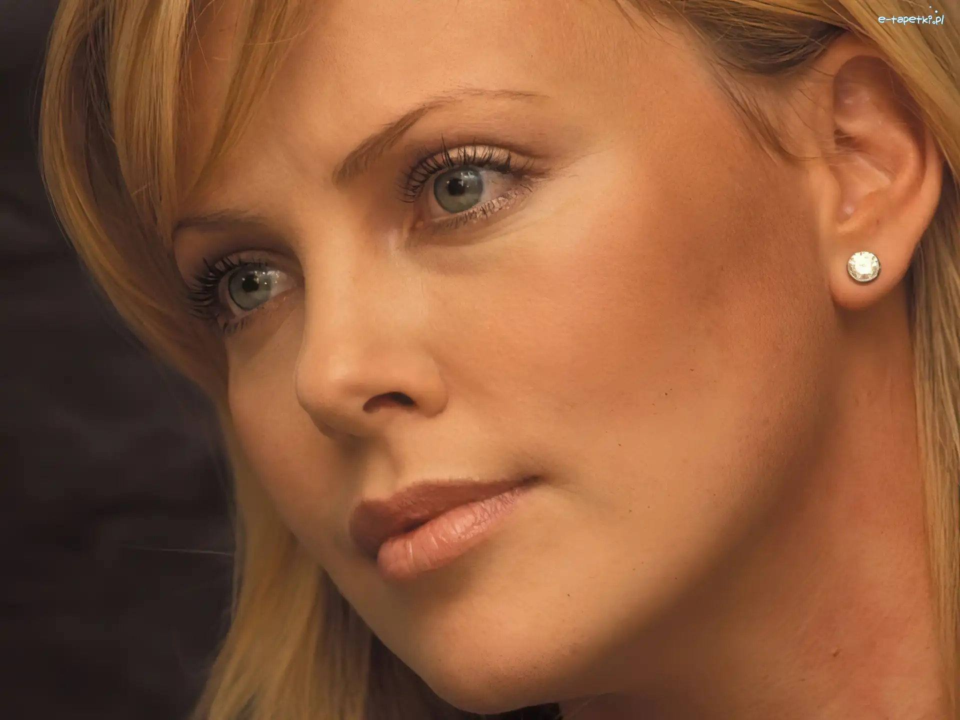 diament, kolczyk, Charlize Theron