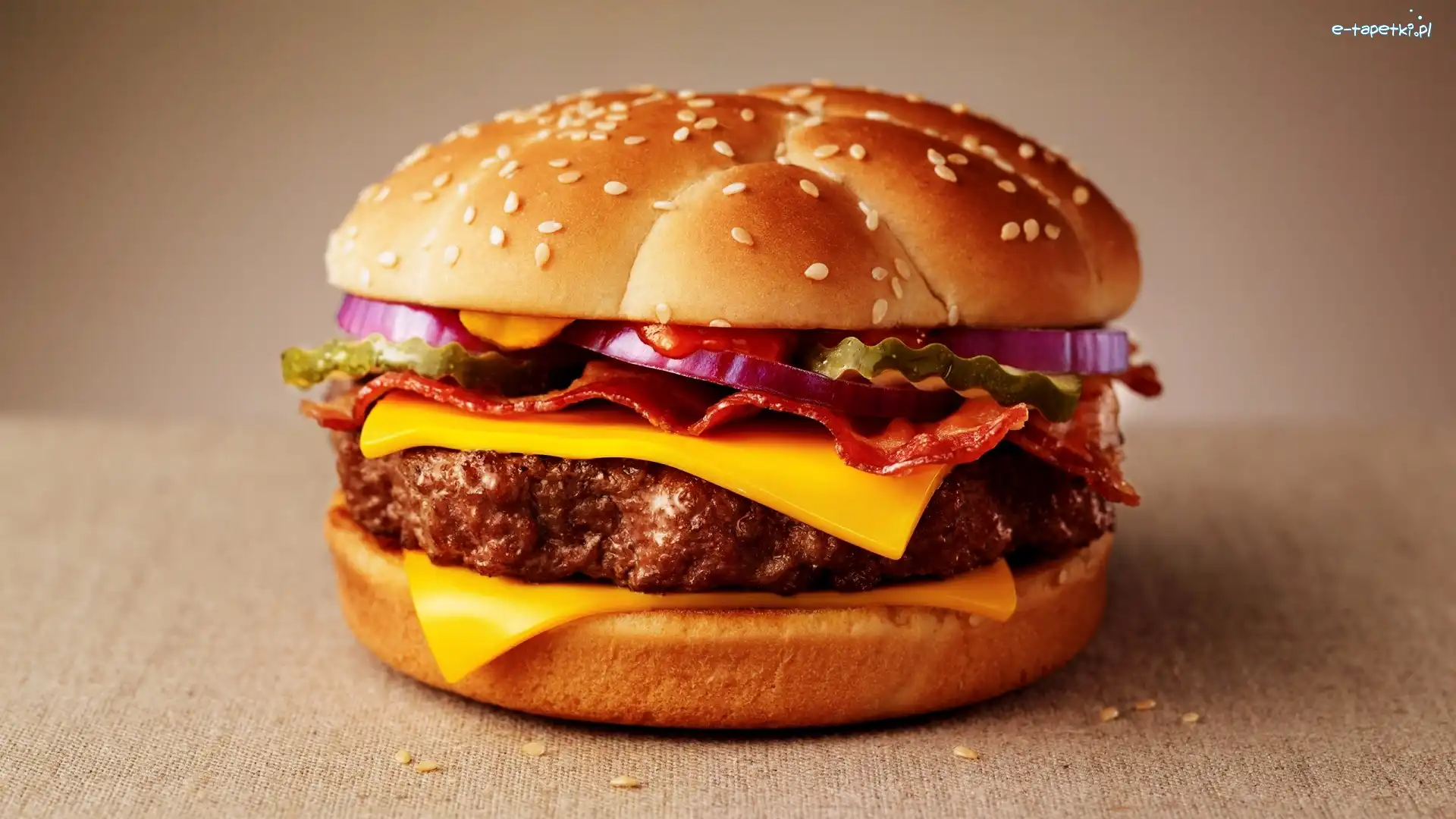 Bekon
, Hamburger