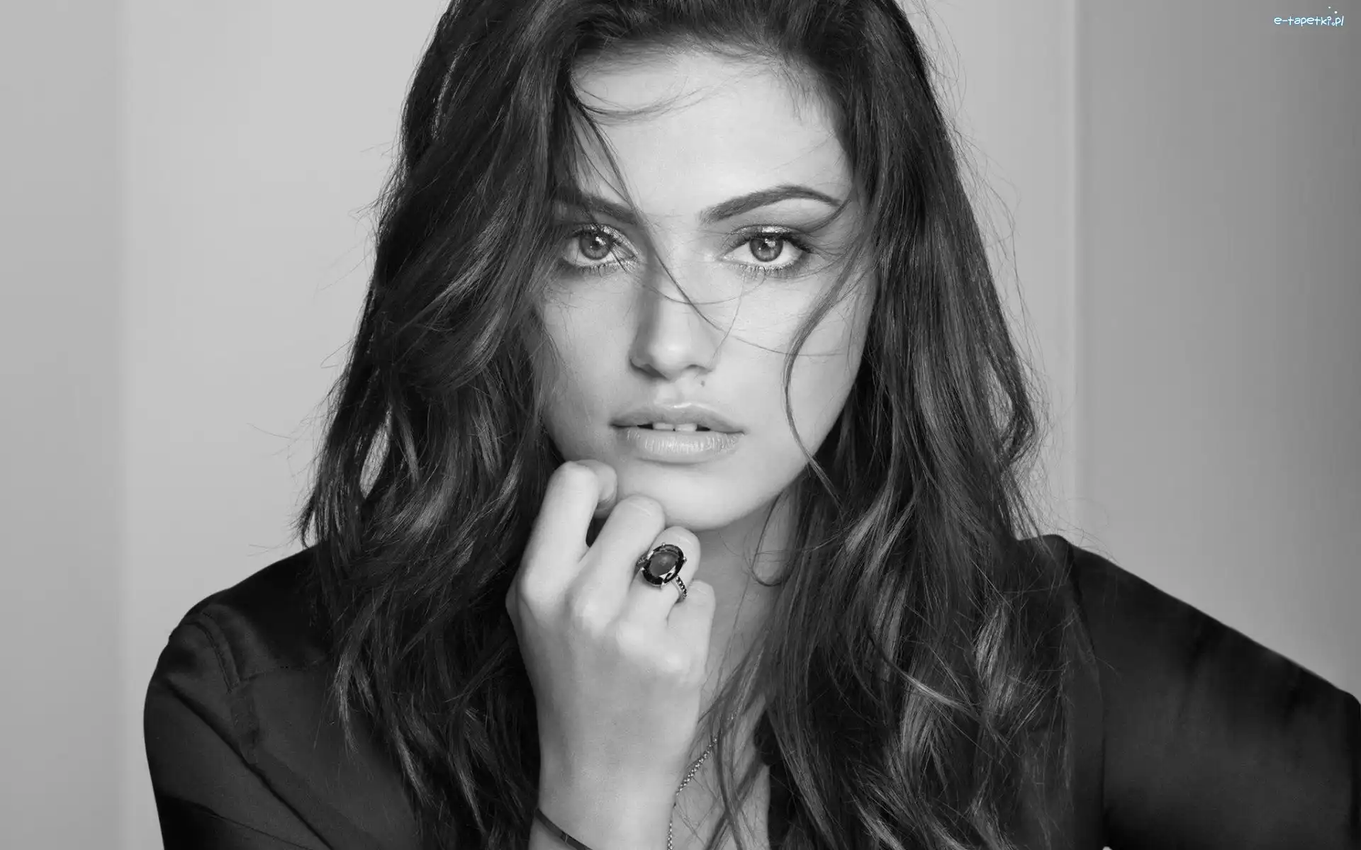Dłoń, Aktorka, Phoebe Tonkin, Pierścionek, Modelka, Kobieta