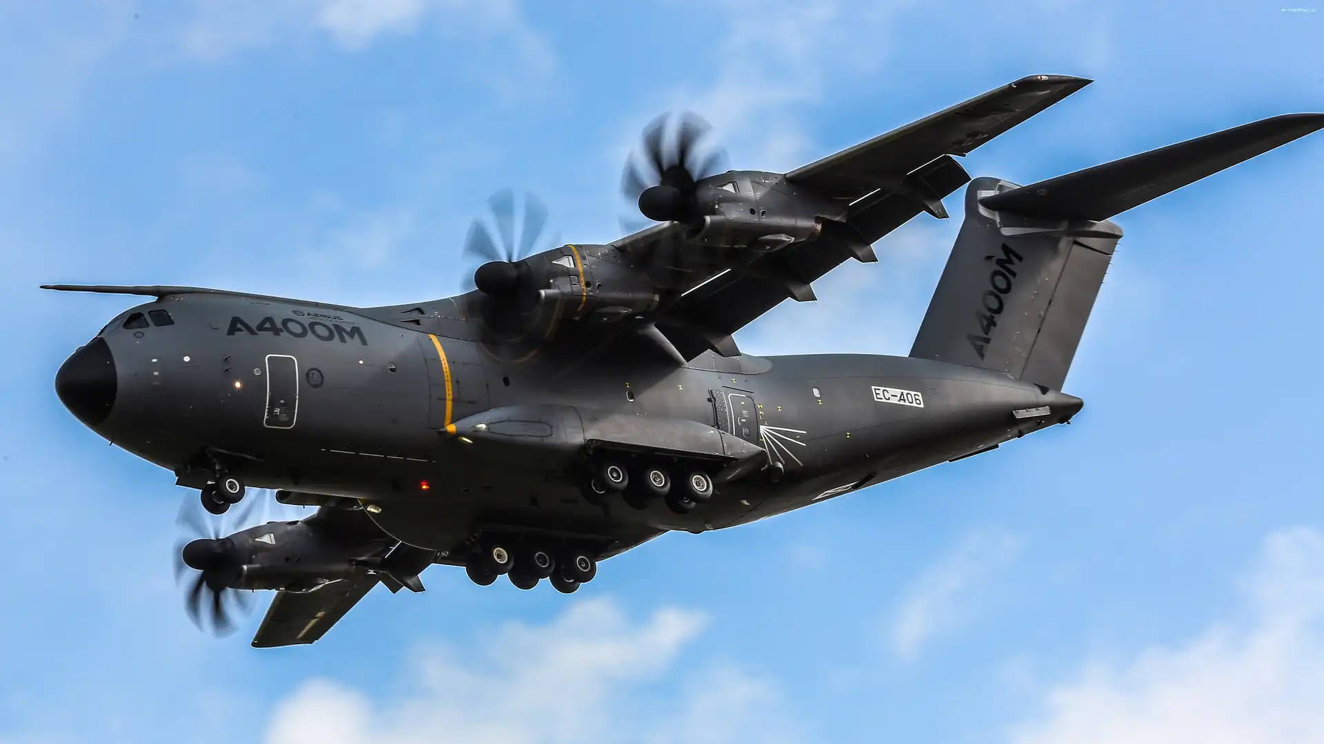 Transportowy, Airbus A400M, Samolot