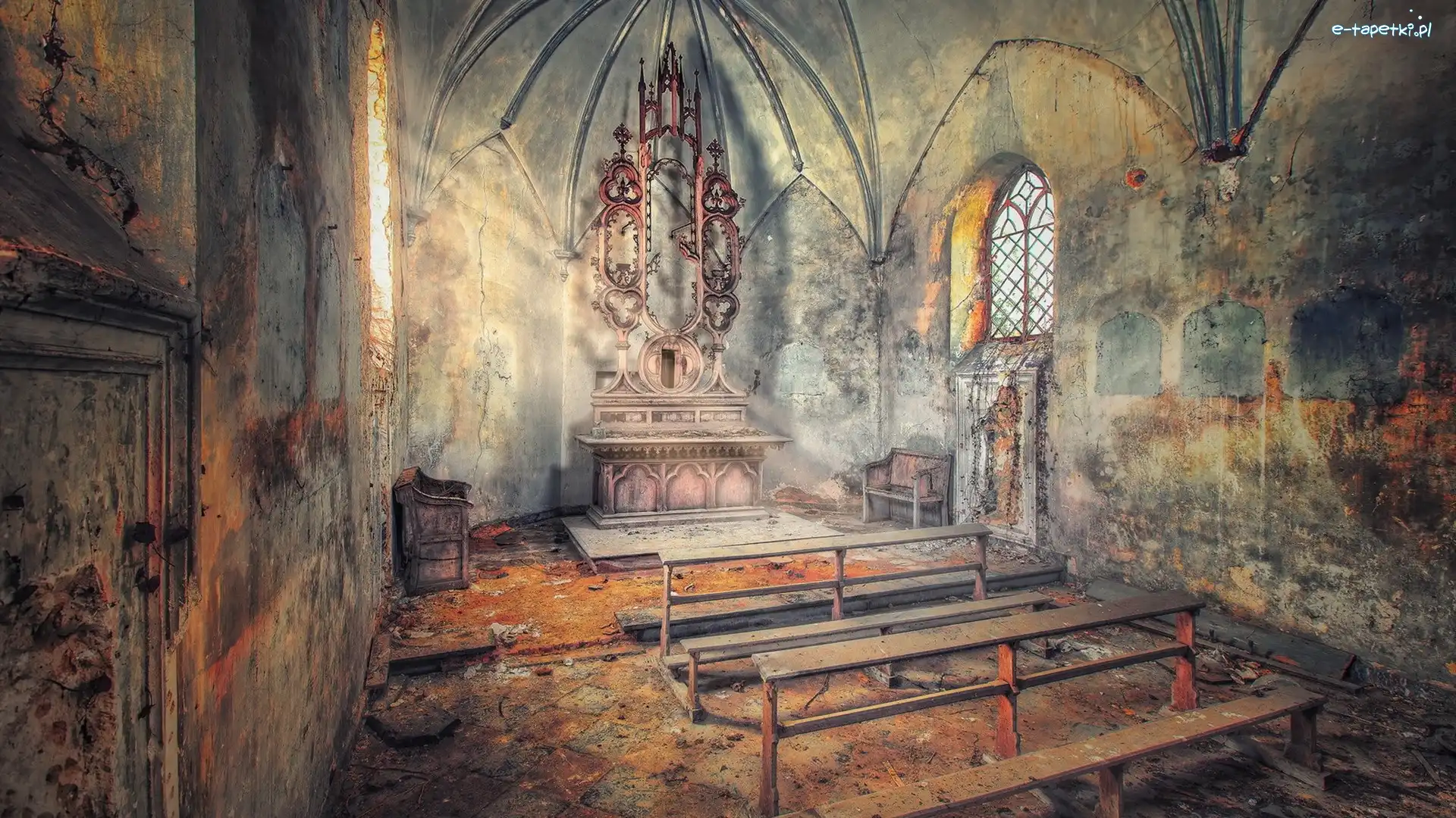 Ruina, Kaplica, Cerkiew, Wnętrze