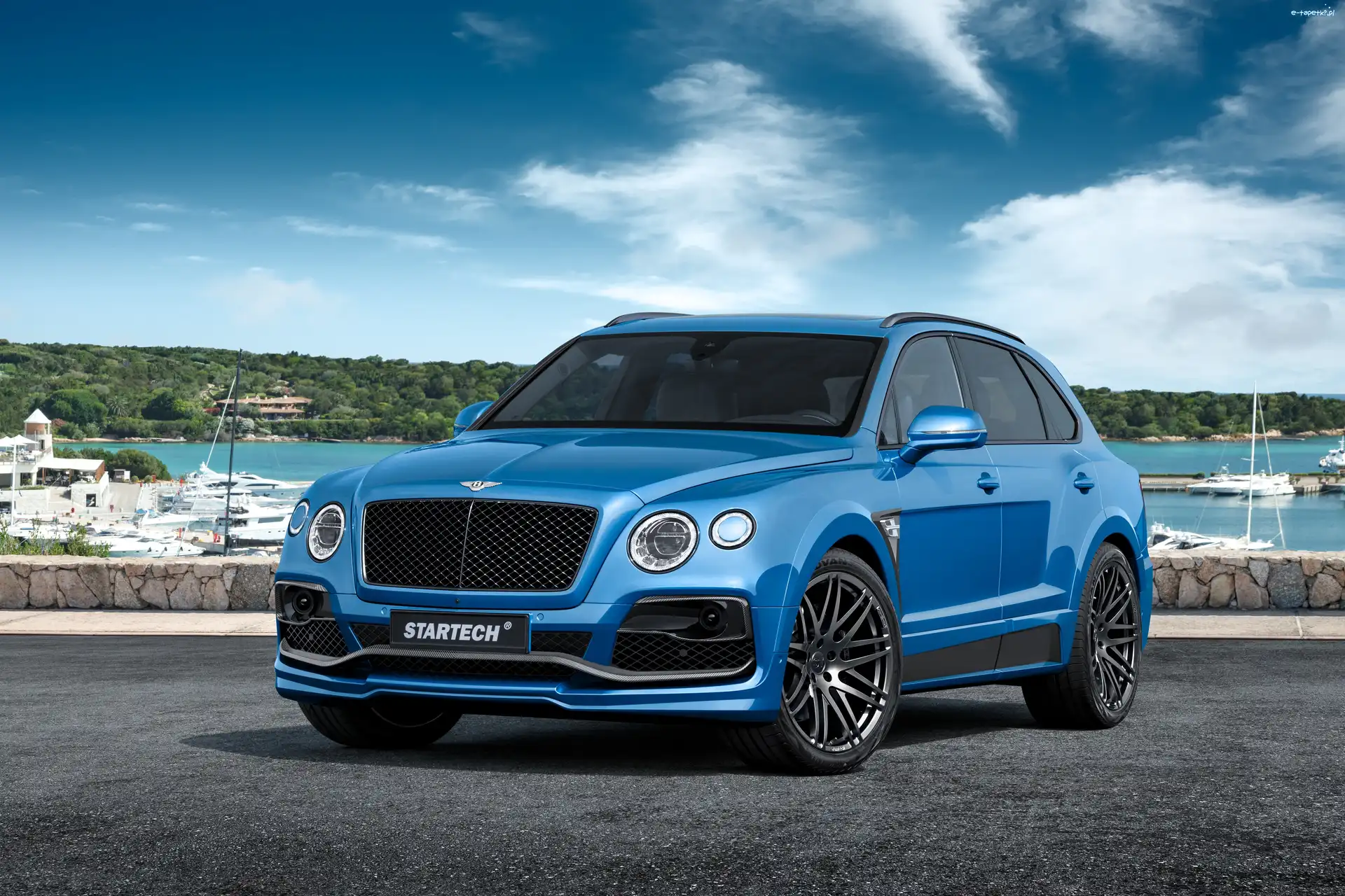 Bentley Bentayga, Niebieski