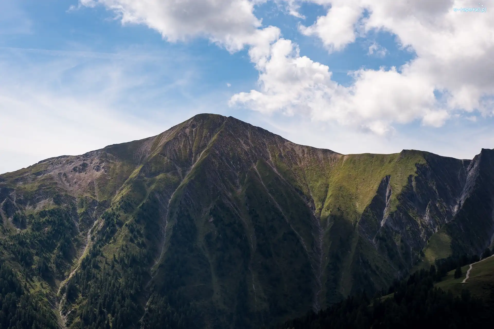 Chmury, Góry