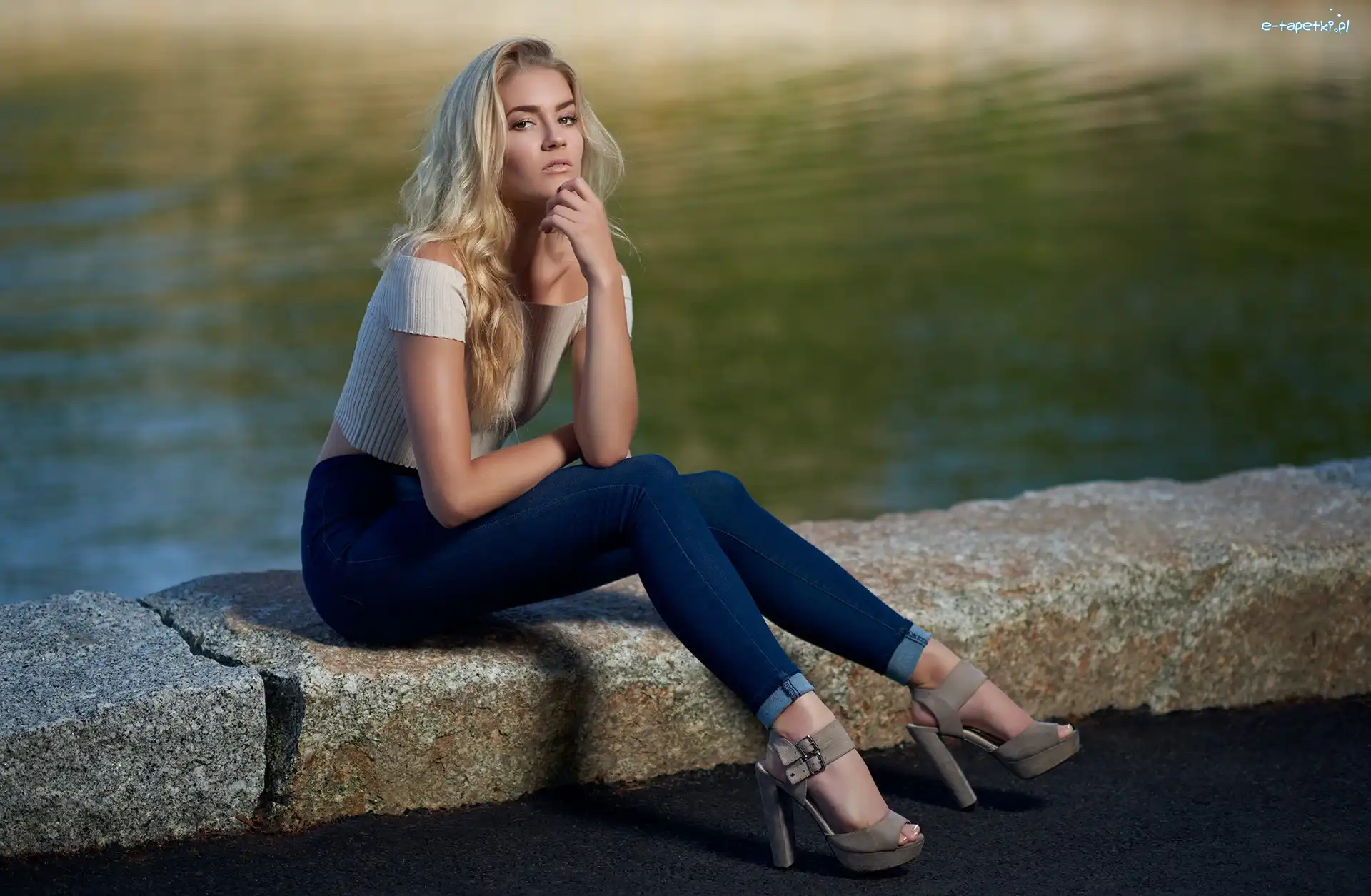 Moda, Sylwetka, Kobieta