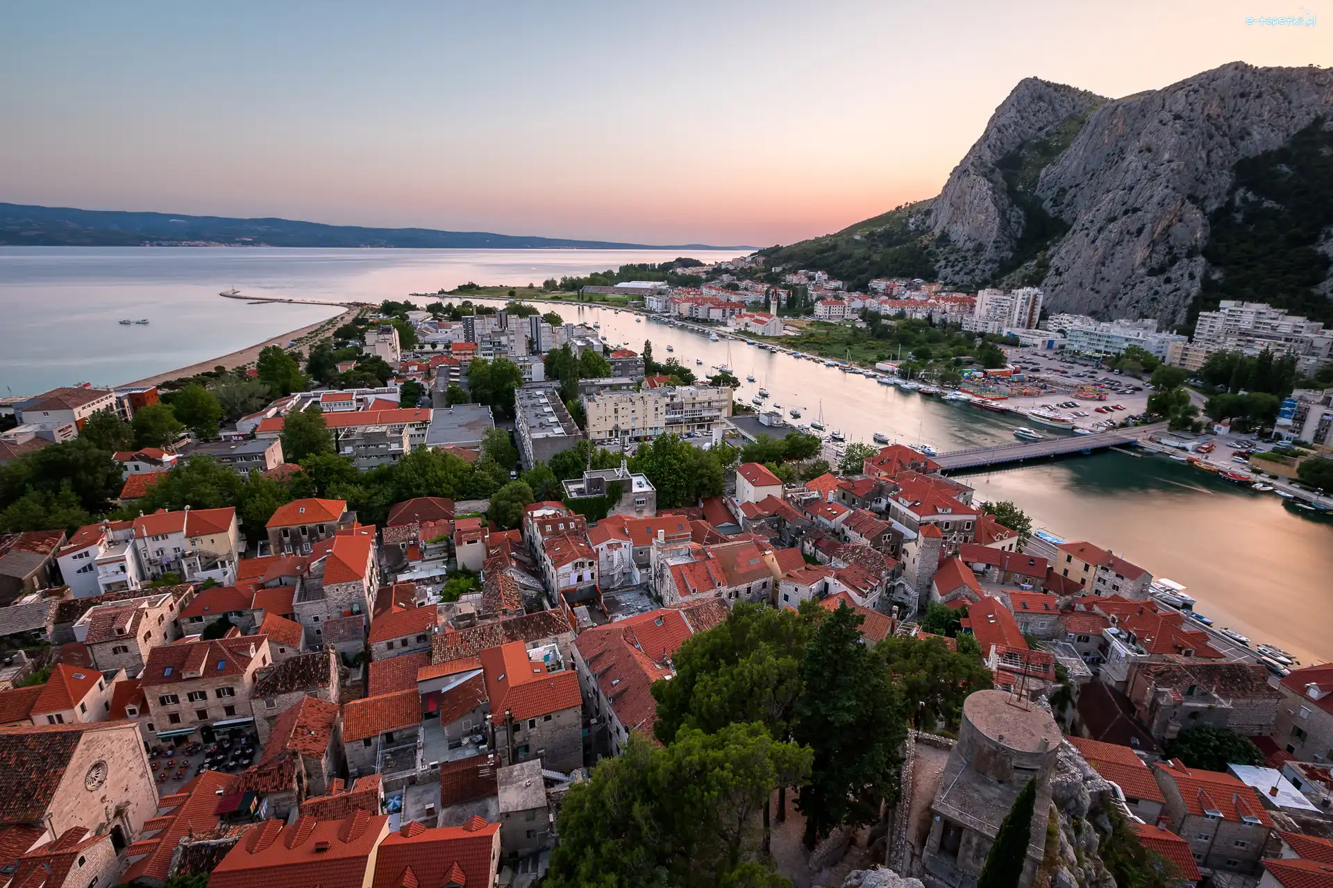 Miasto, Adriatyk, Omis, Chorwacja