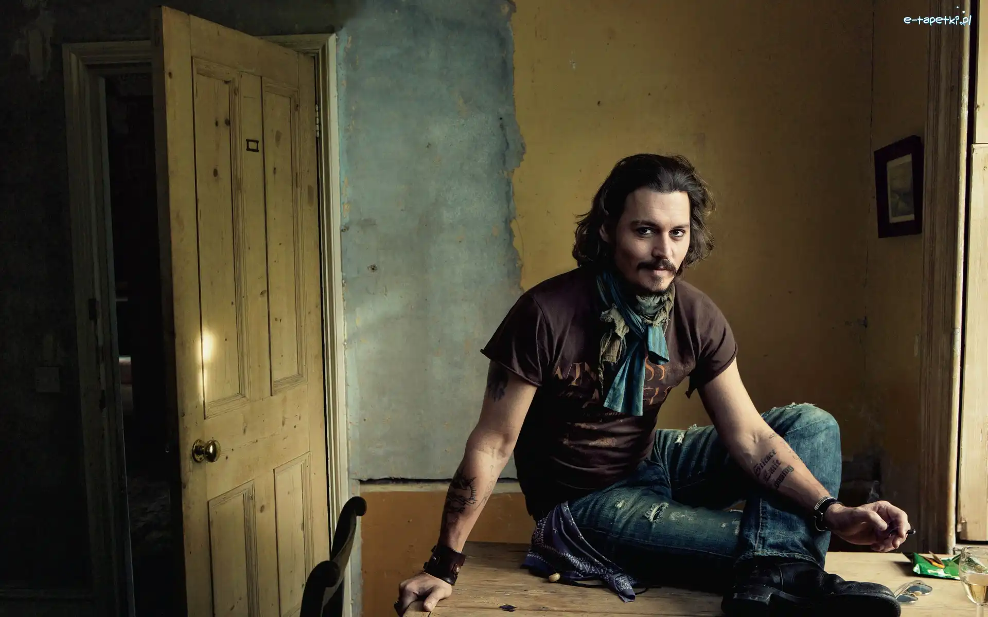 Papieros, Johnny Depp