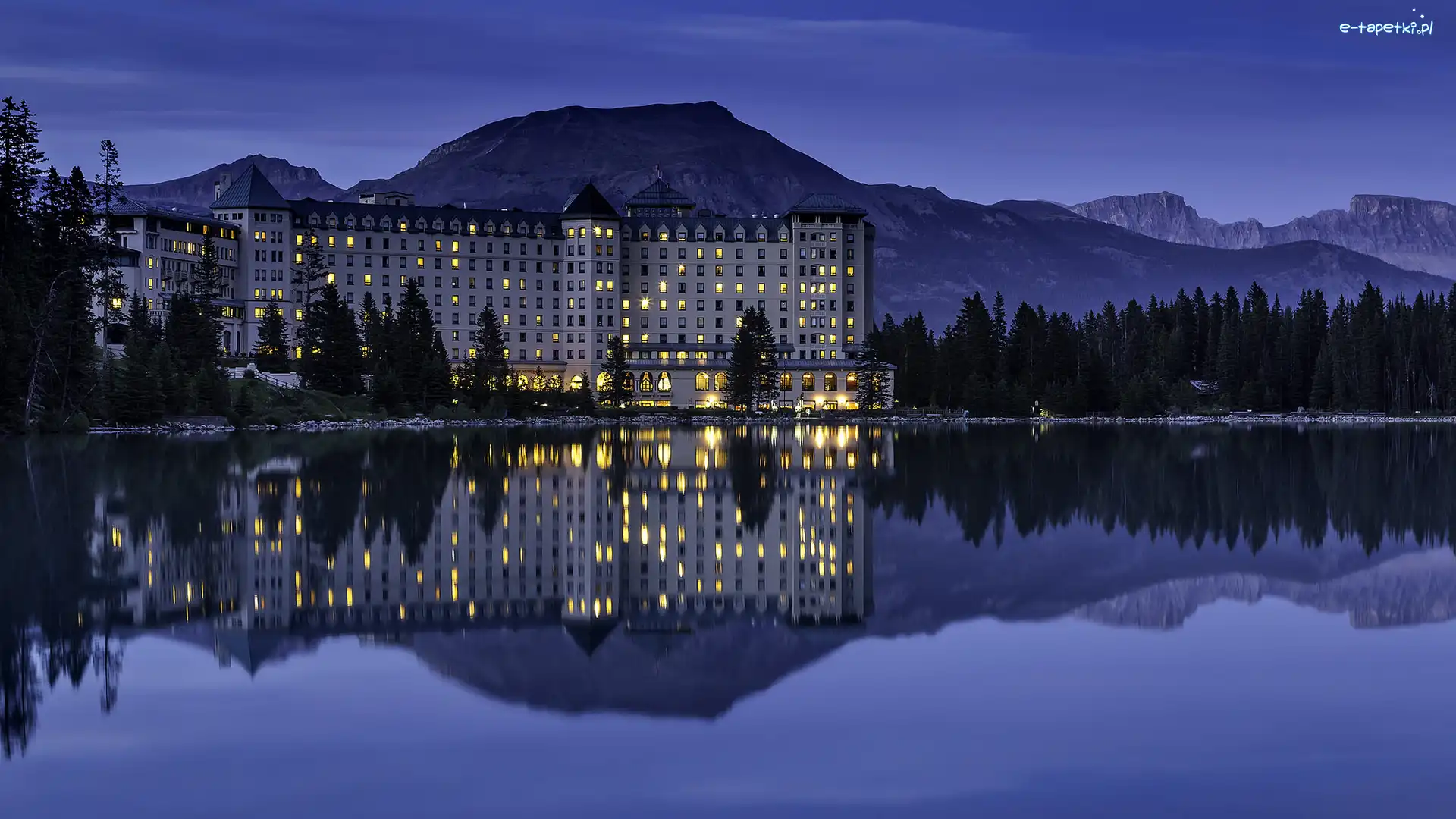 Noc, Jezioro, Góry, Kanada, Hotel, Lake Louise