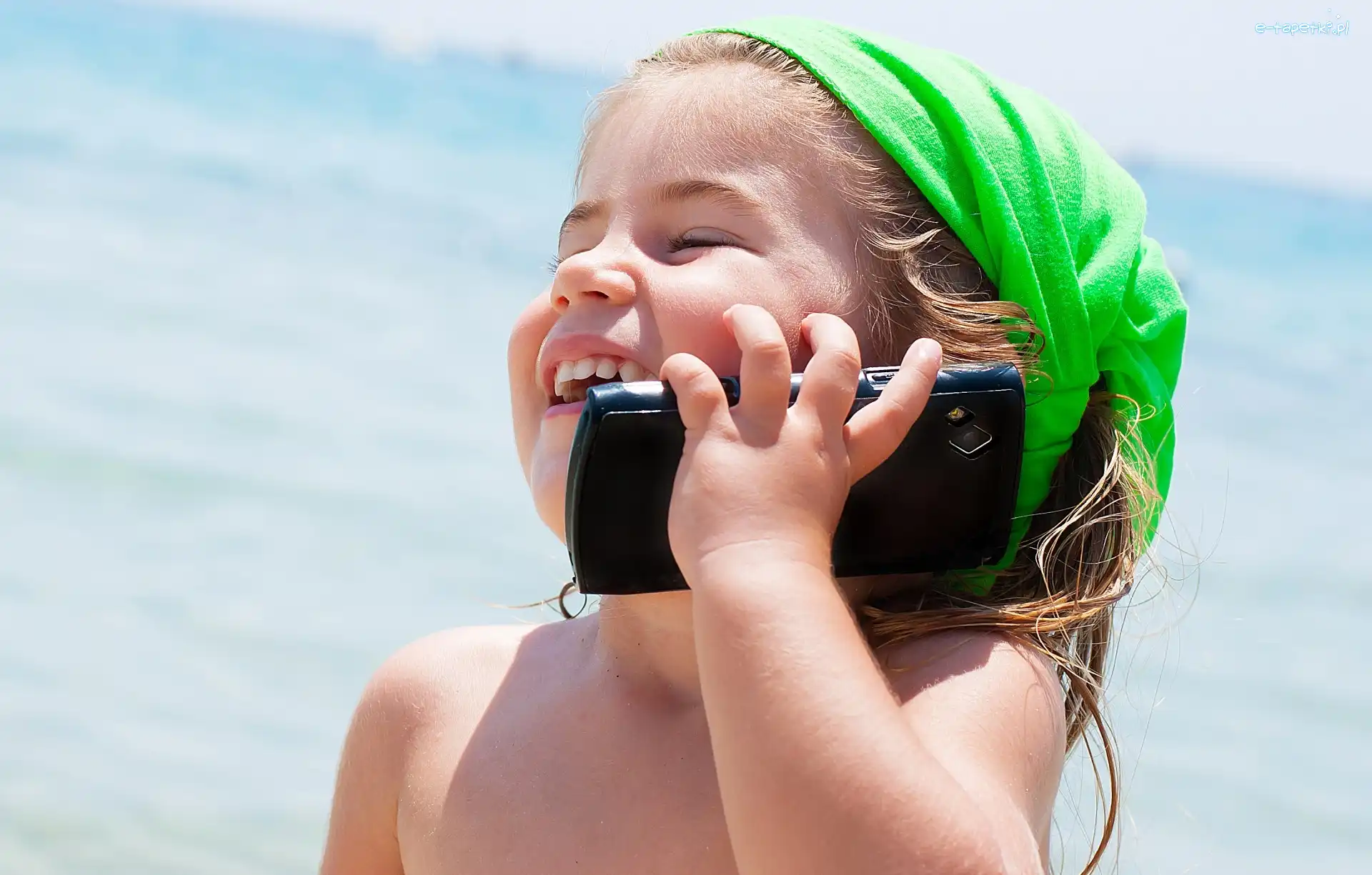 Telefon, Dziewczynka