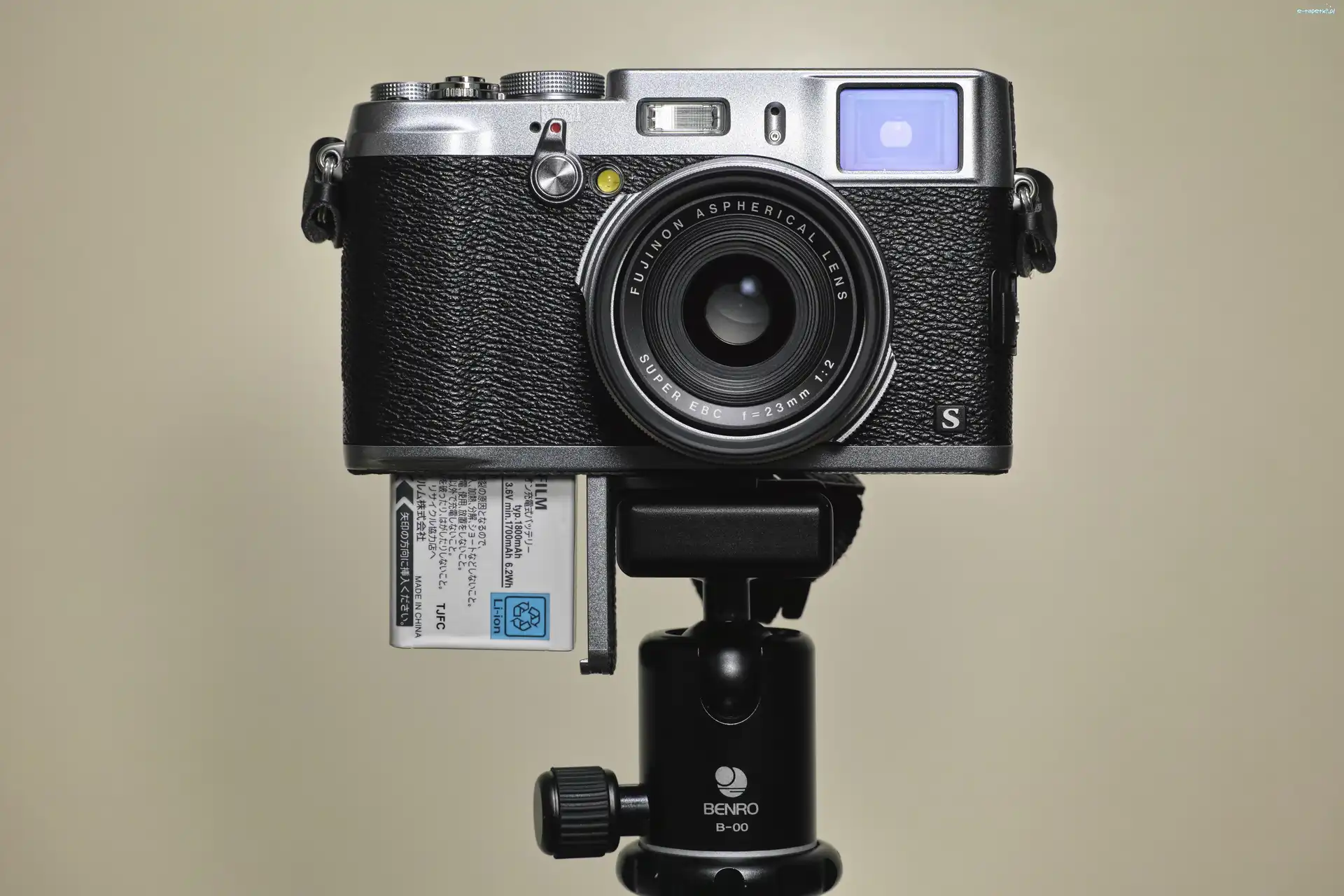 Fujifilm X100S, Aparat fotograficzny