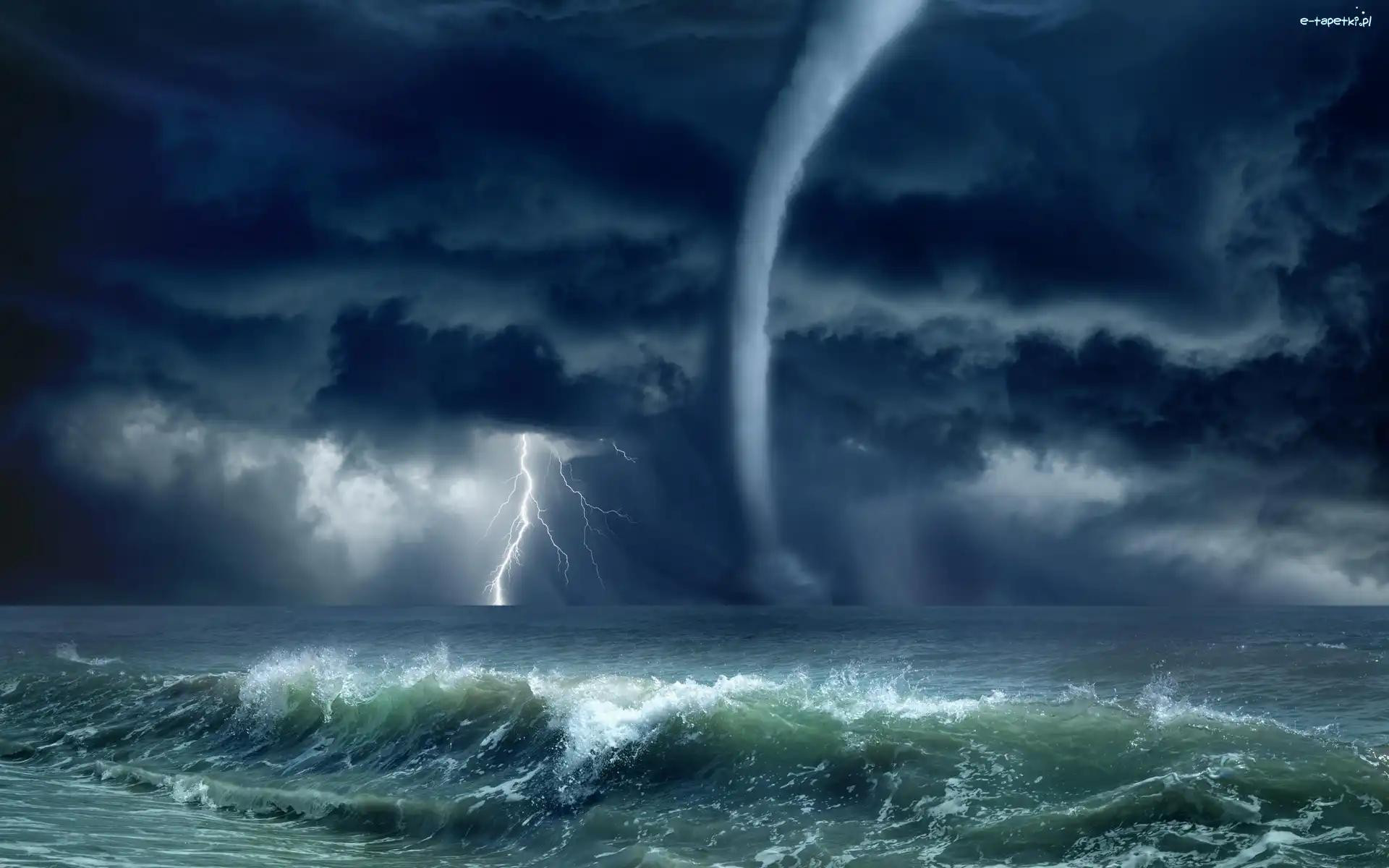 Tornado, Błyskawice, Morze