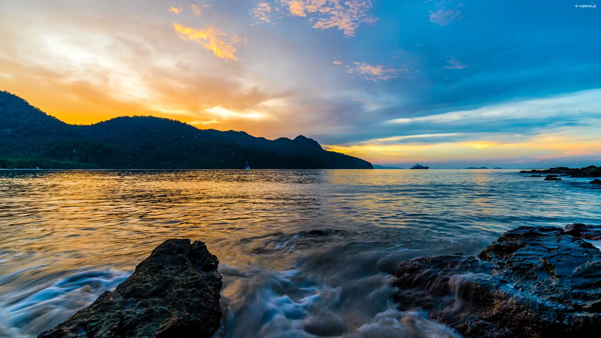 Skały, Morze Andamańskie, Zachód słońca, Wzgórza, Park Datai Bay, Malezja