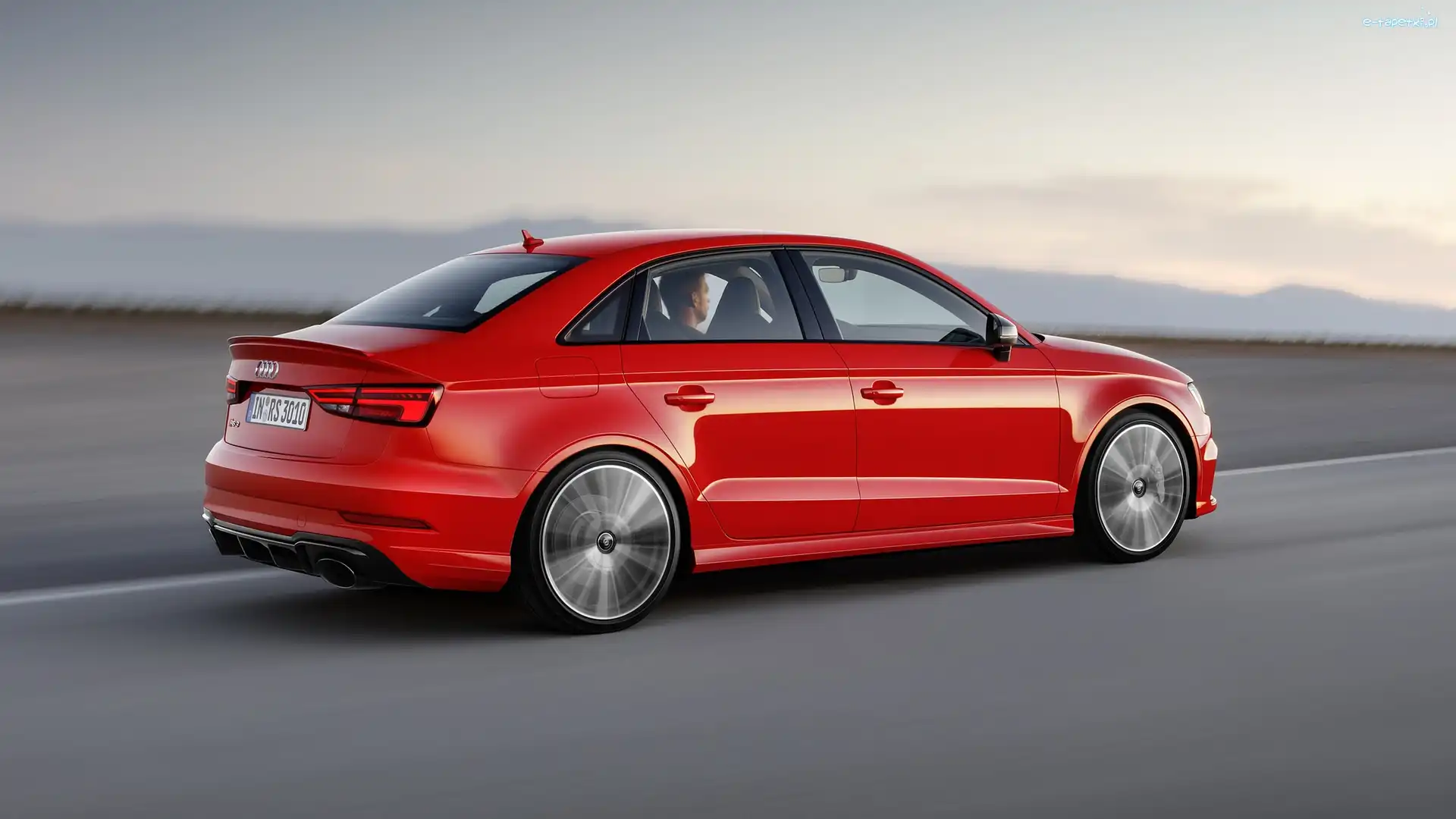 Audi RS3 Limousine, 2016, Sedan, Czerwone