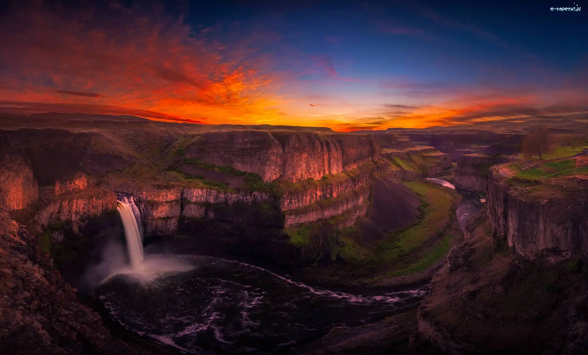 Wyżyna Kolumbii, Park Stanowy, Wodospad Palouse Falls, Rzeka Snake, Stan Waszyngton, Stany Zjednoczone