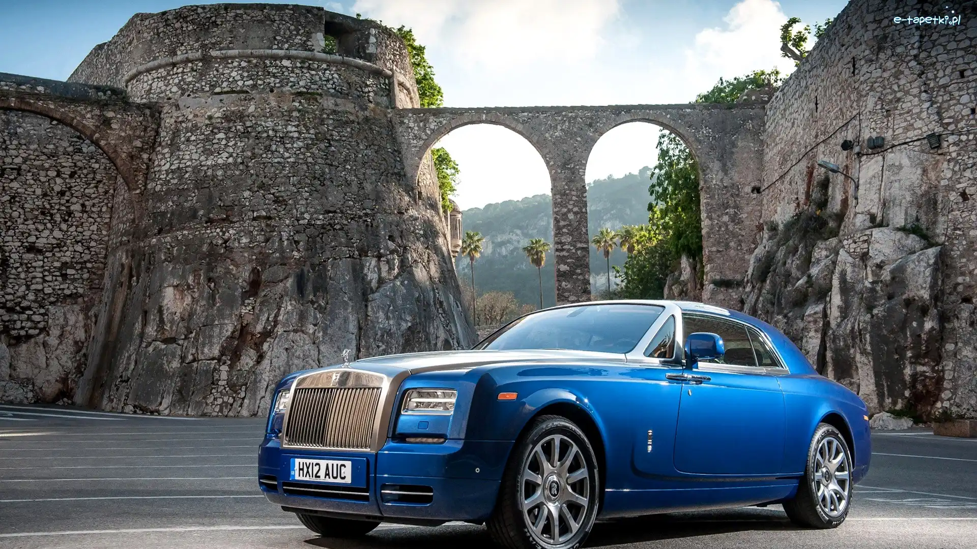 Mury, Rolls=Royce Phantom Coupe, Niebieski