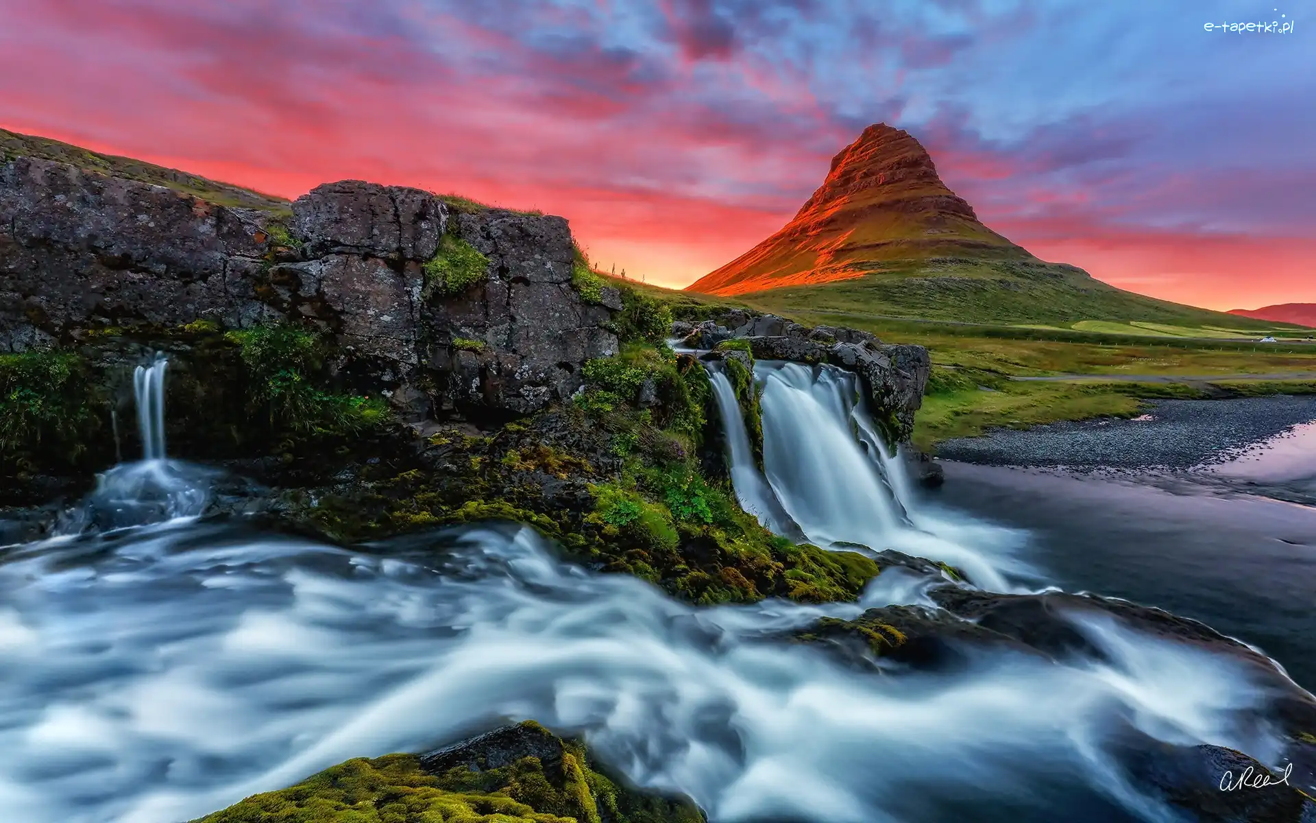 Islandia, Wodospad, Góra Kirkjufell, Roślinność, Skały