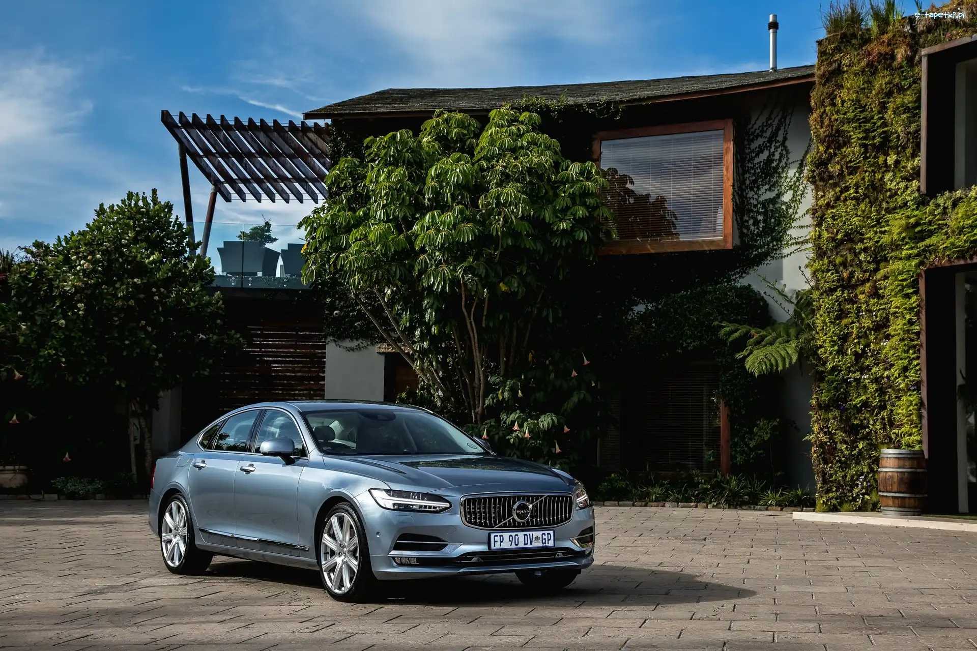 Dom, 2016, Volvo S90 D4 Inscription