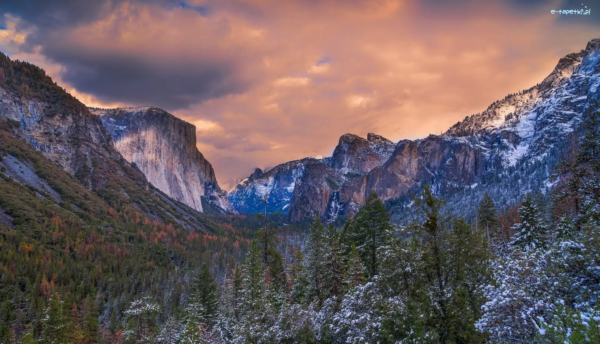 Dolina Yosemite Valley, Stan Kalifornia, Śnieg, Drzewa, Park Narodowy Yosemite, Góry, El Capitan, Stany Zjednoczone