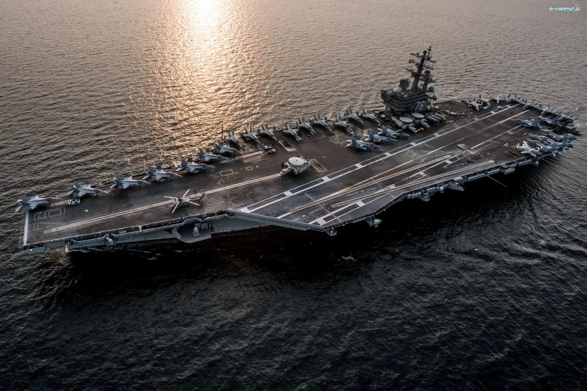 USS Ronald Reagan (CVN 76), Lotniskowiec
