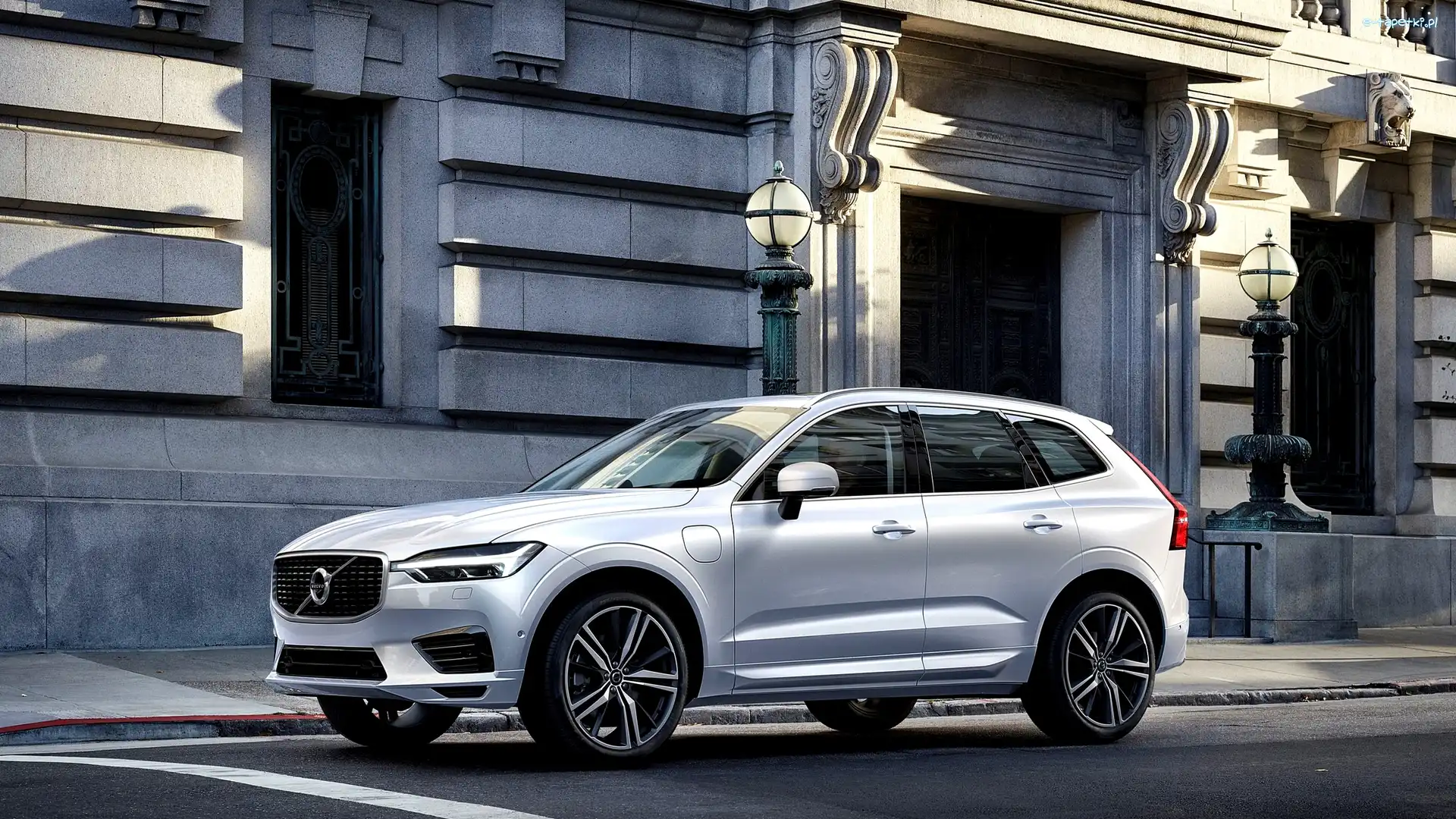 Budynek, 2017, Volvo XC60