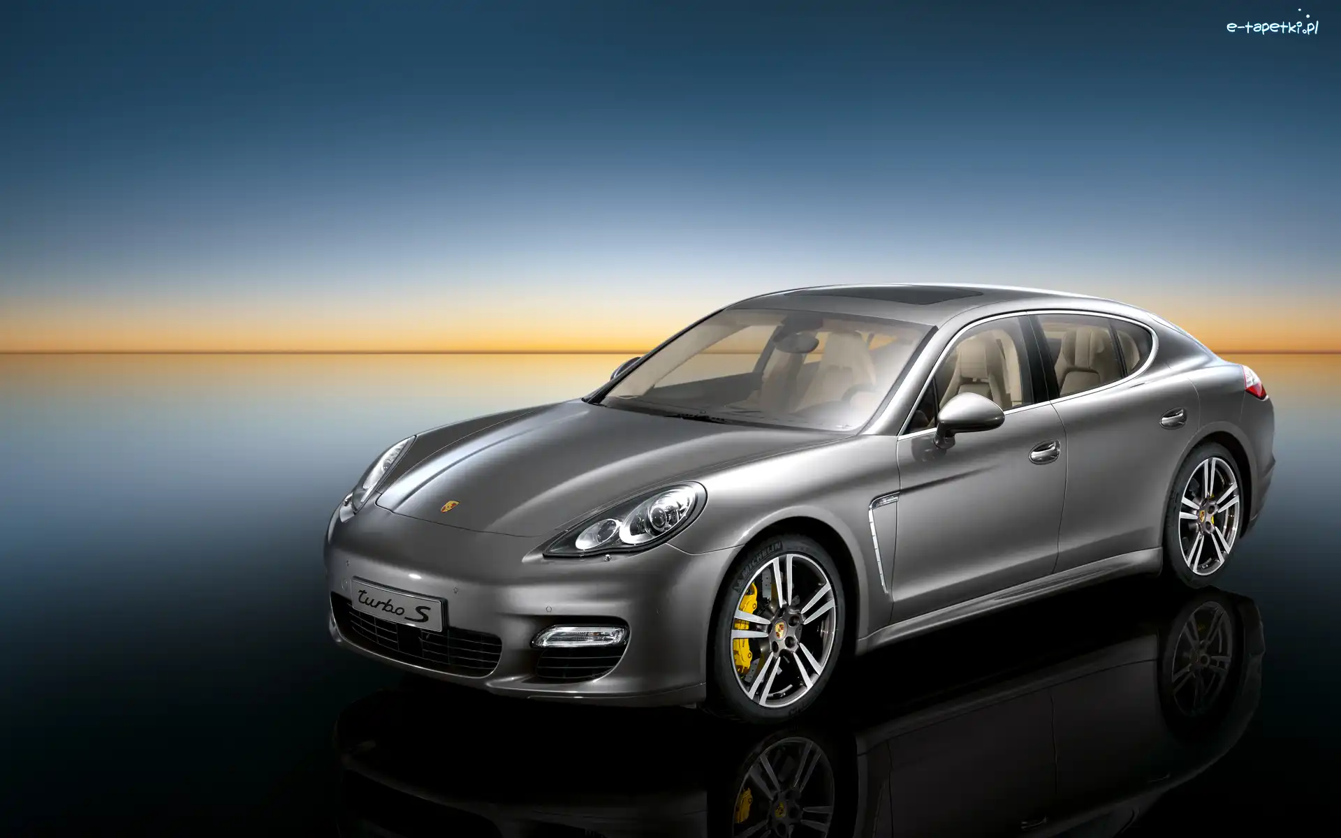 2011 - 2013, 907, Porsche Panamera Turbo S