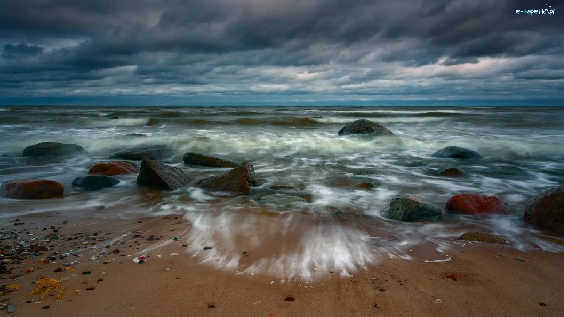 Morze, Plaża, Kamienie, Chmury, Fale