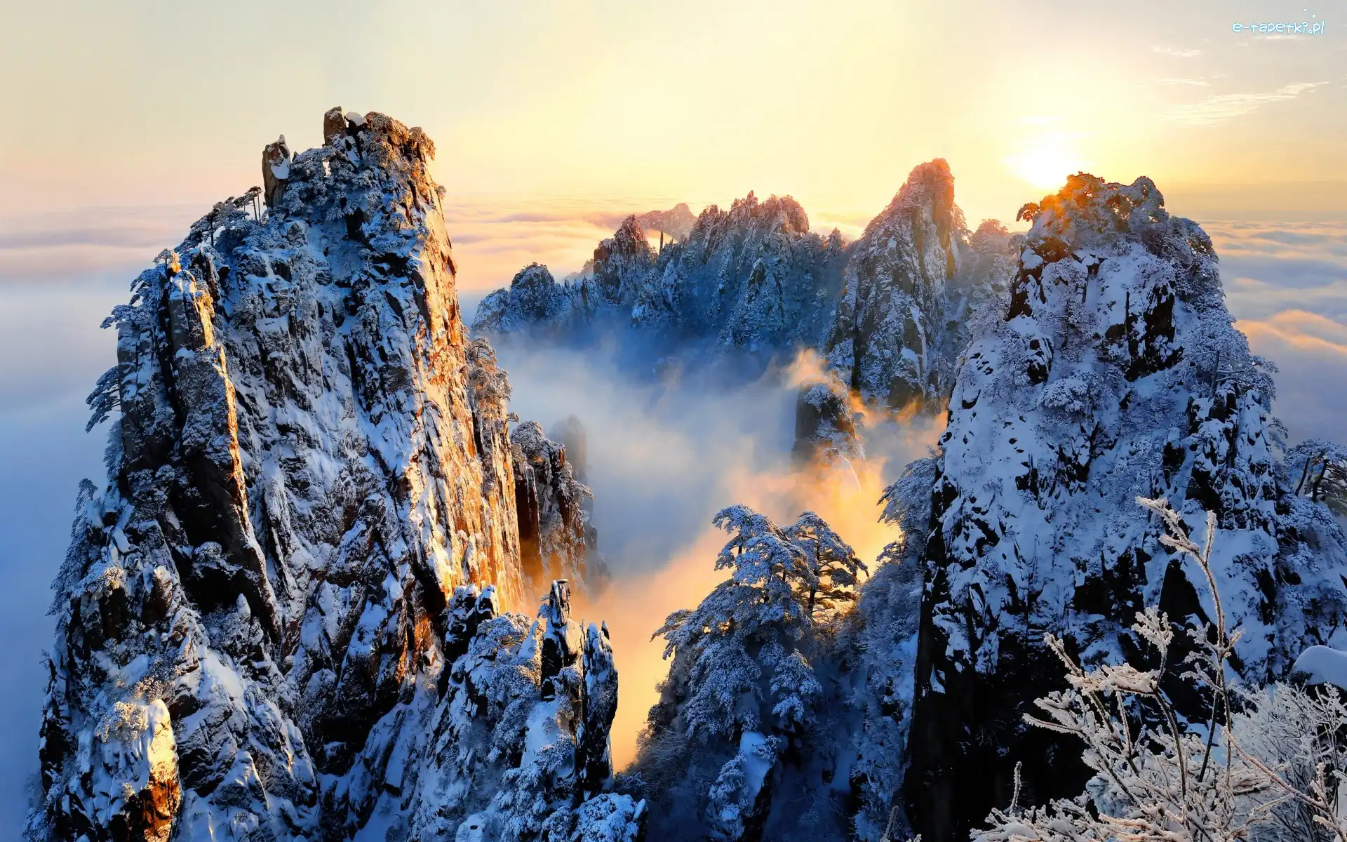 Zima, Mgła, Góry Huang Shan, Chiny