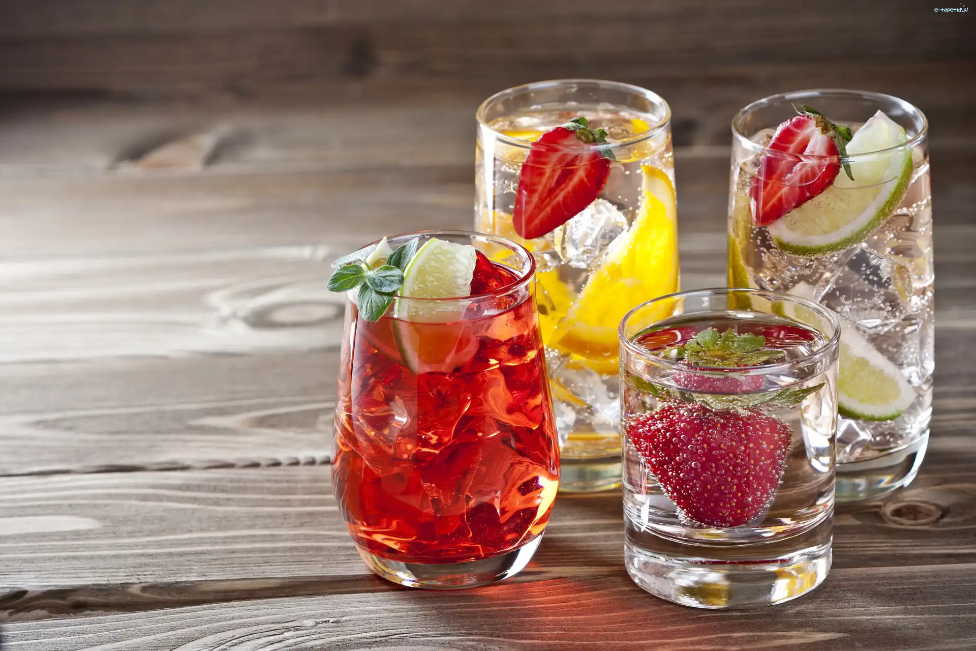 Lato, Owoce, Drinki