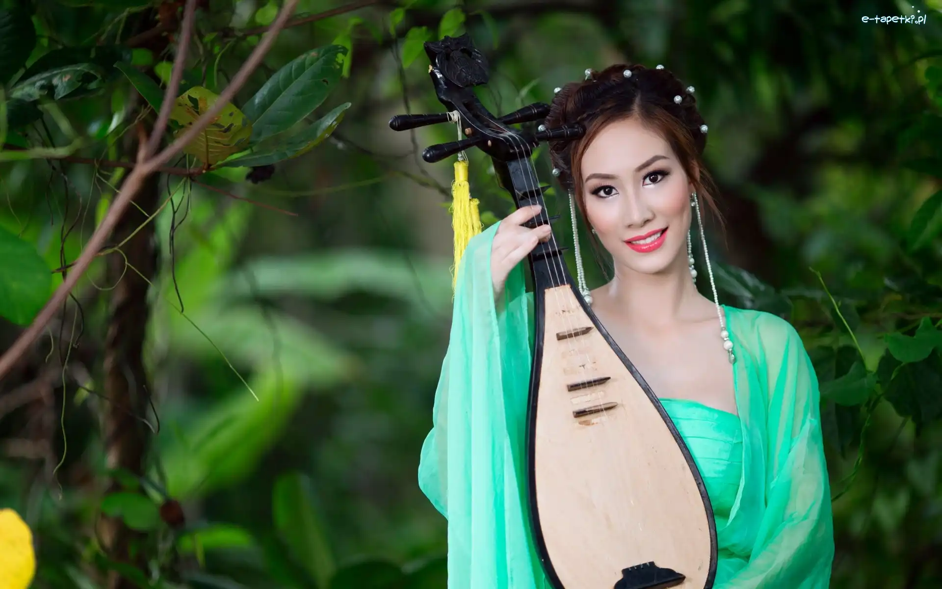 Kobieta, Instrument, Azjatka, Drzewa, Pipa